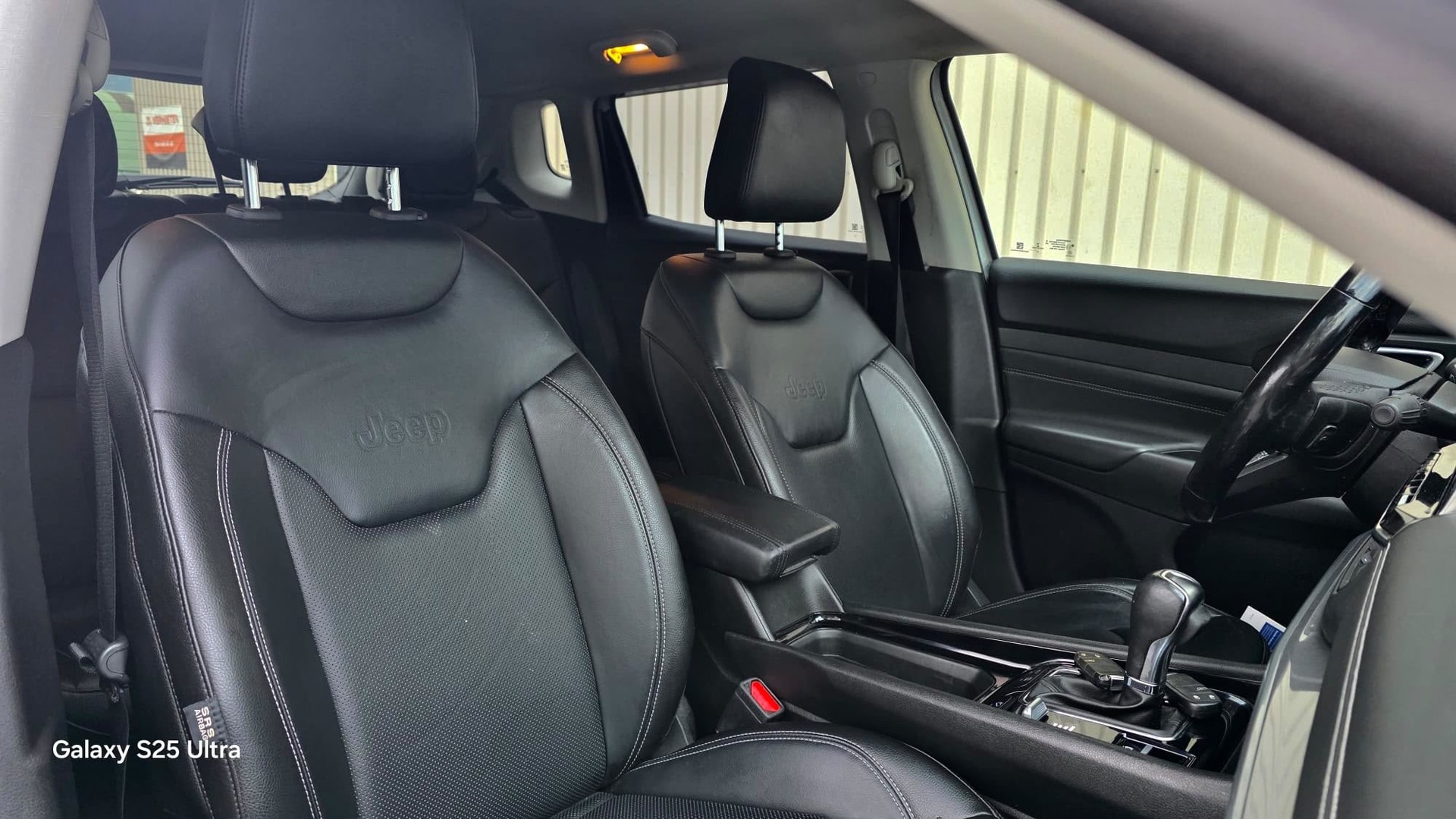 JEEP Compass 1.3 T PHEV Trailhawk Sky AWD-image-11