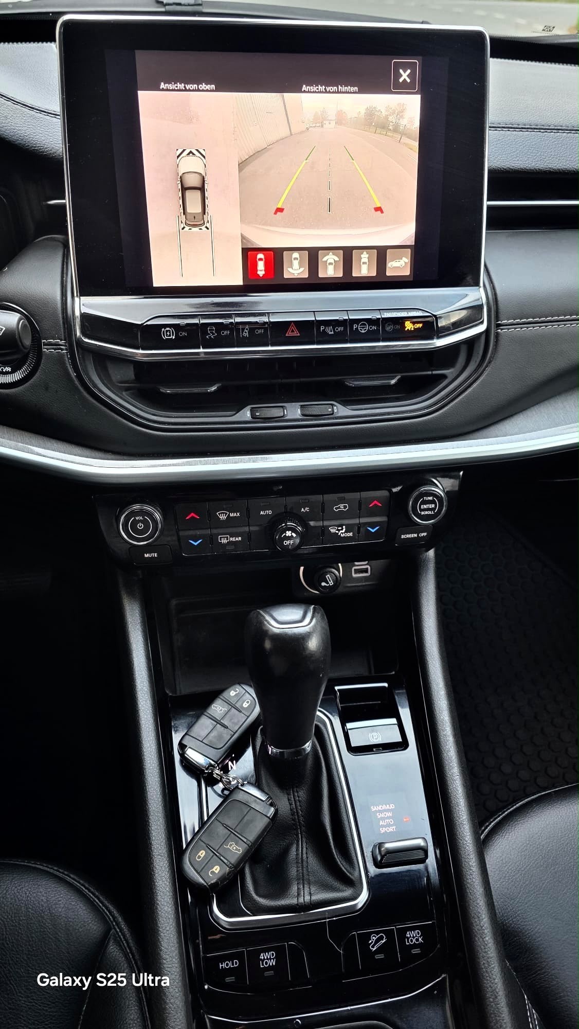JEEP Compass 1.3 T PHEV Trailhawk Sky AWD-image-15