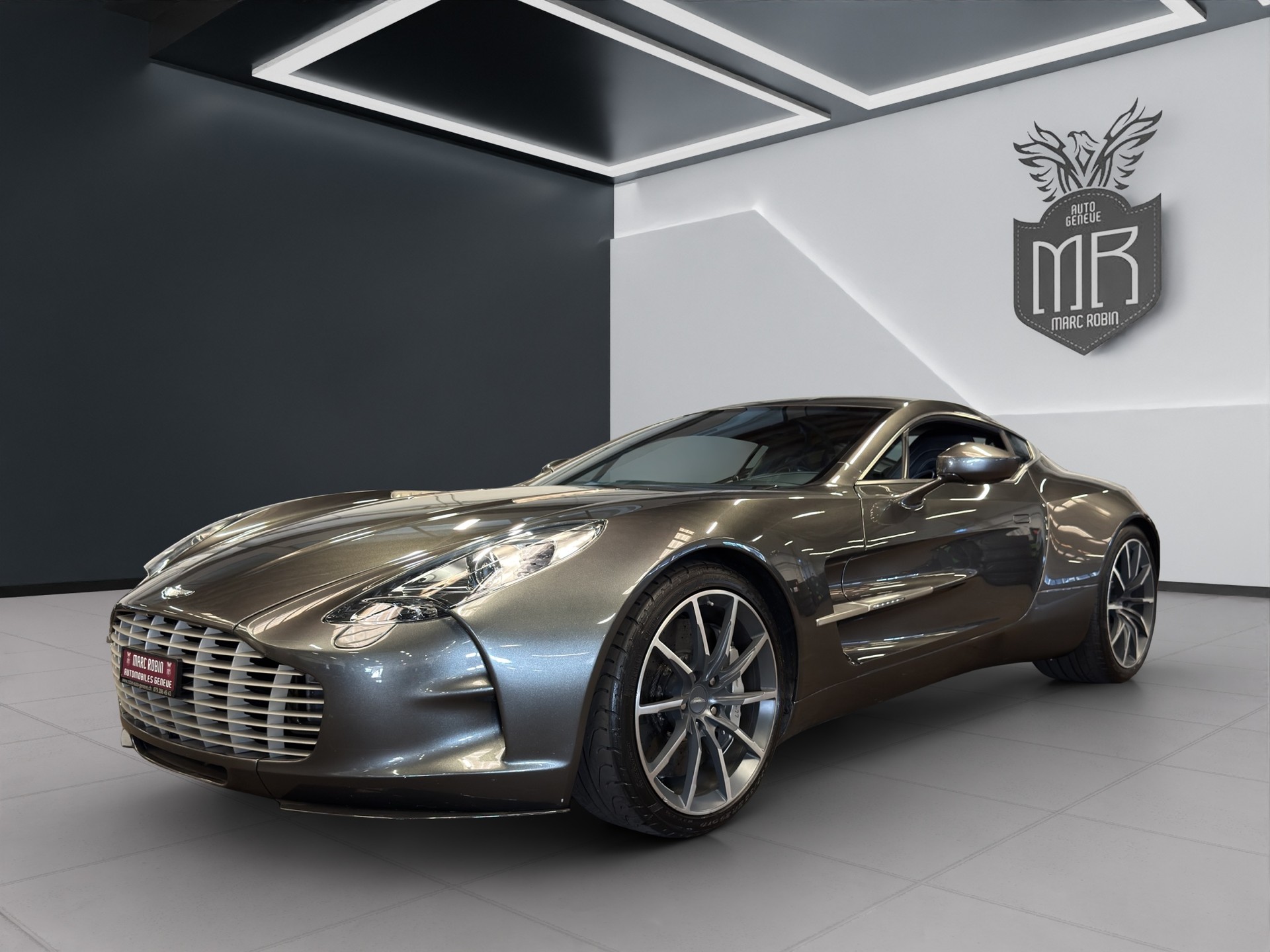 ASTON MARTIN One 77