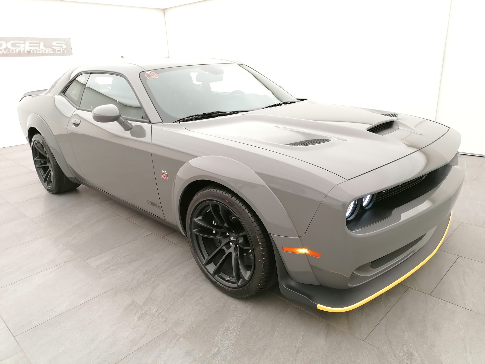 DODGE Challenger 392 WB Scatpack-image-2