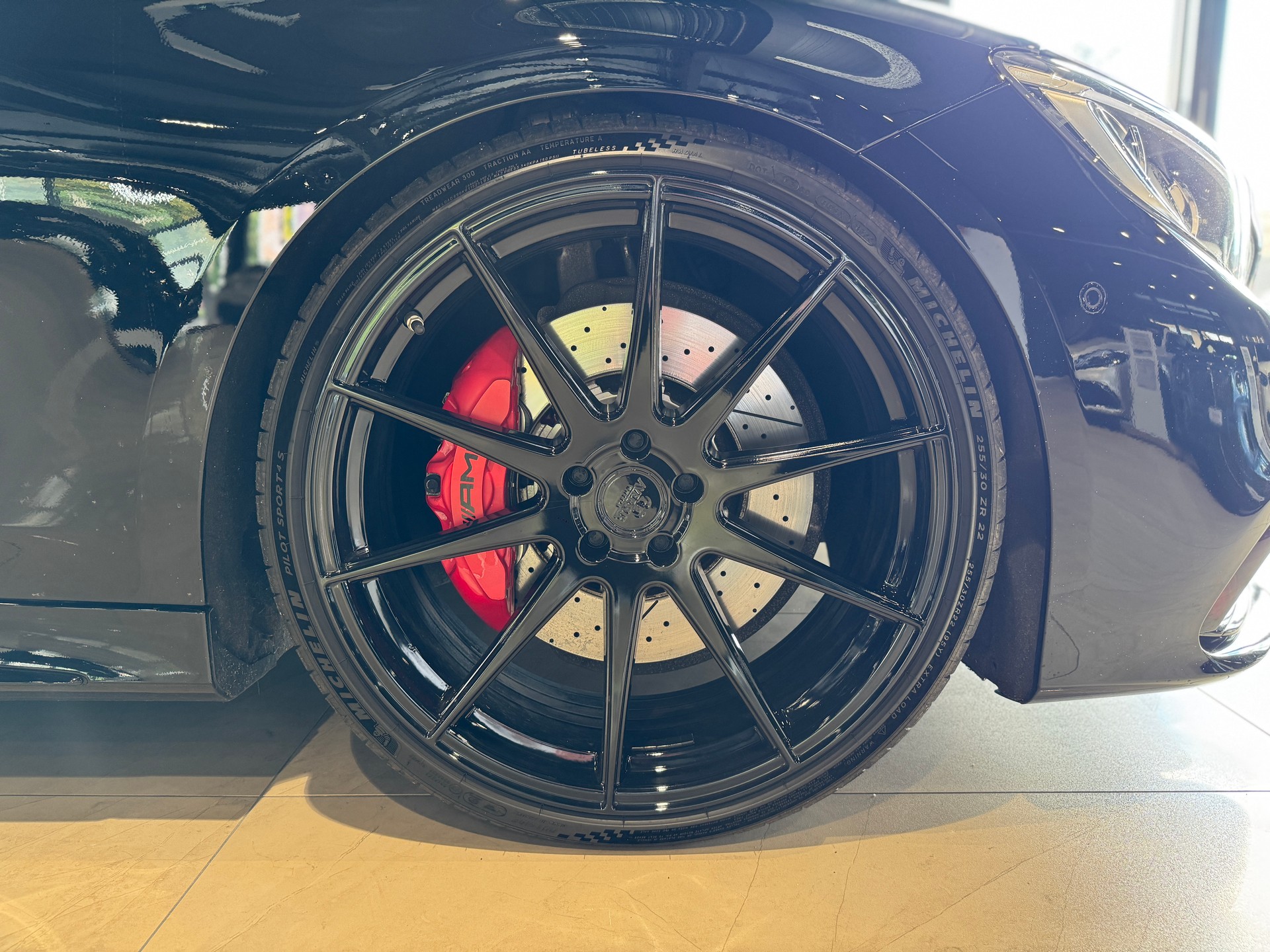 MERCEDES-BENZ S 63 AMG Coupé 4Matic AMG Night-Paket-image-8