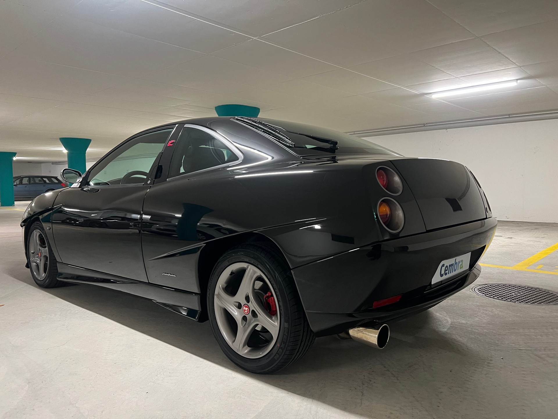 FIAT Coupé 2.0 20V Turbo Limited Edition-image-4