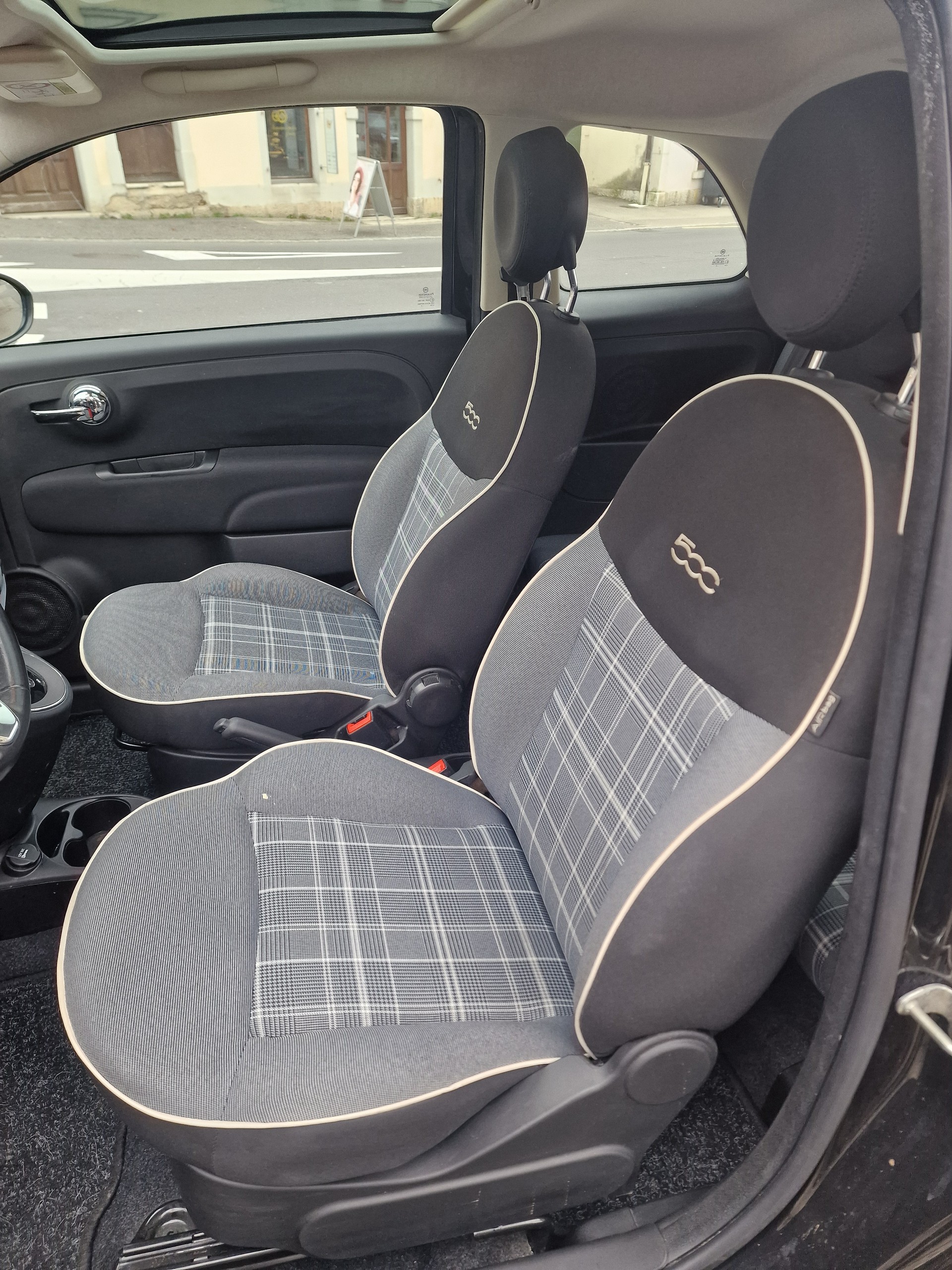 FIAT 500 0.9 Twinair Lounge Dualogic-image-9