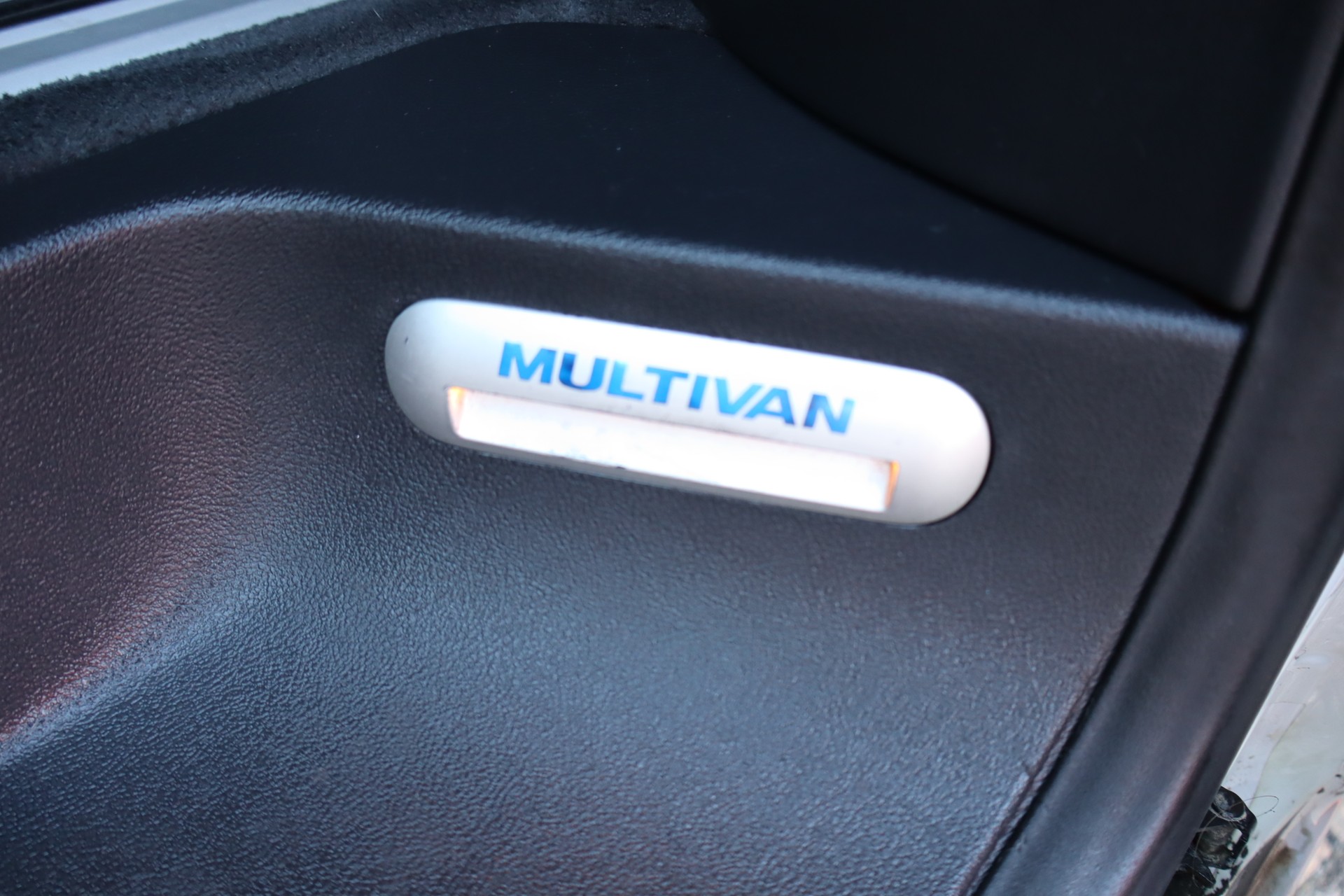 VW T6 Multivan 2.0 TDI Comfortline 4Motion DSG-image-14