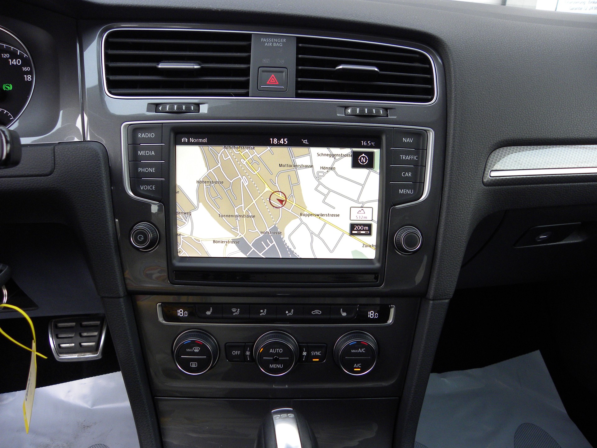 VW Golf 1.8 TSI Alltrack 4Motion Automat-image-8