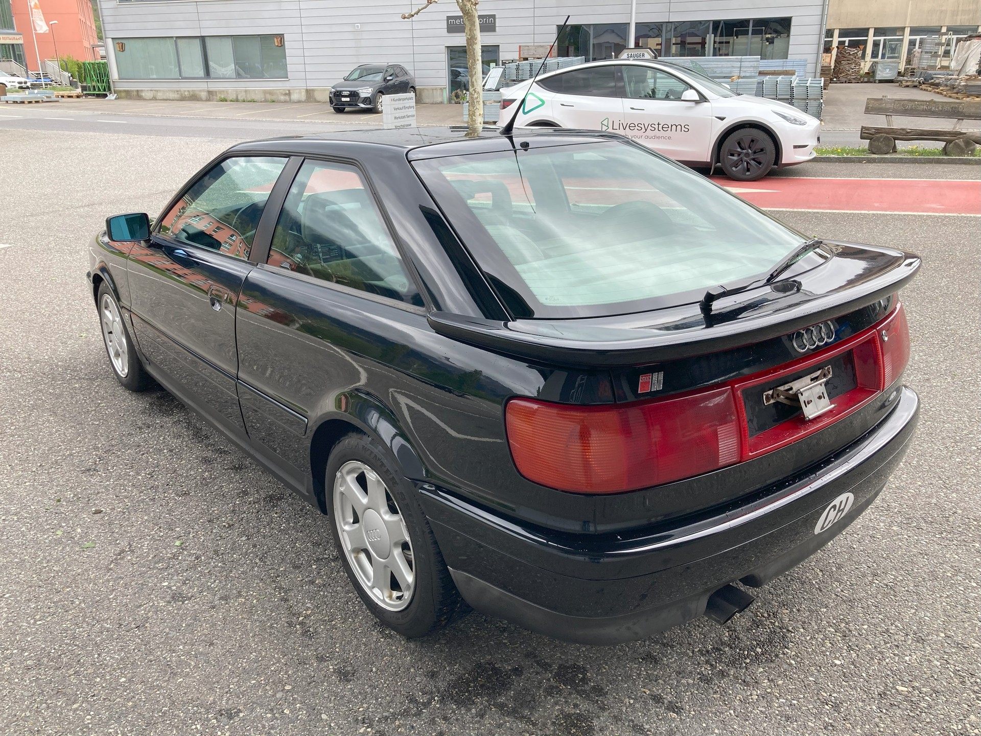 AUDI Coupé S2 quattro Turbo-image-3