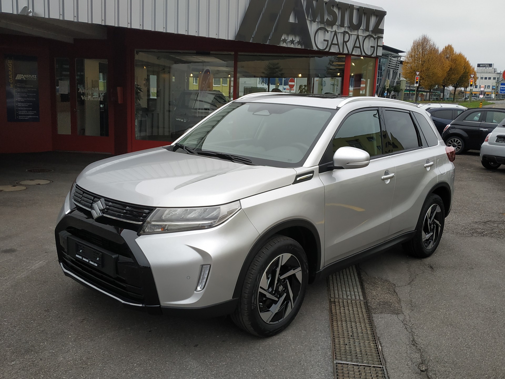 SUZUKI Vitara 1.4 Boosterjet Compact Top 4x4 Hybrid-image-0