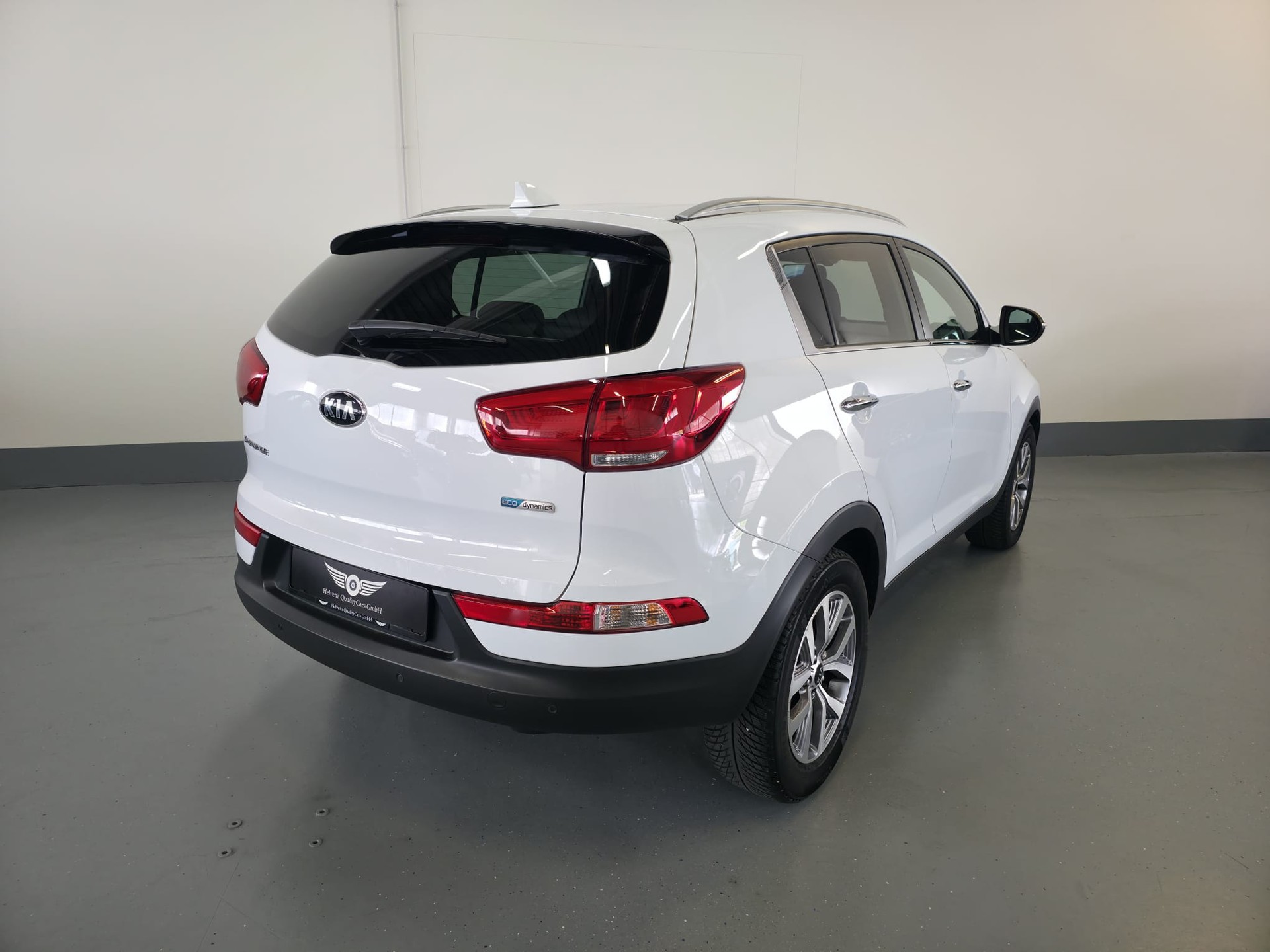 KIA Sportage 1.7 CRDi Swiss Eco Edition-image-11