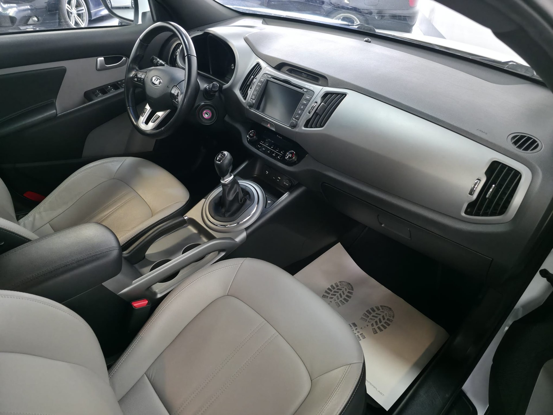 KIA Sportage 1.7 CRDi Swiss Eco Edition-image-19
