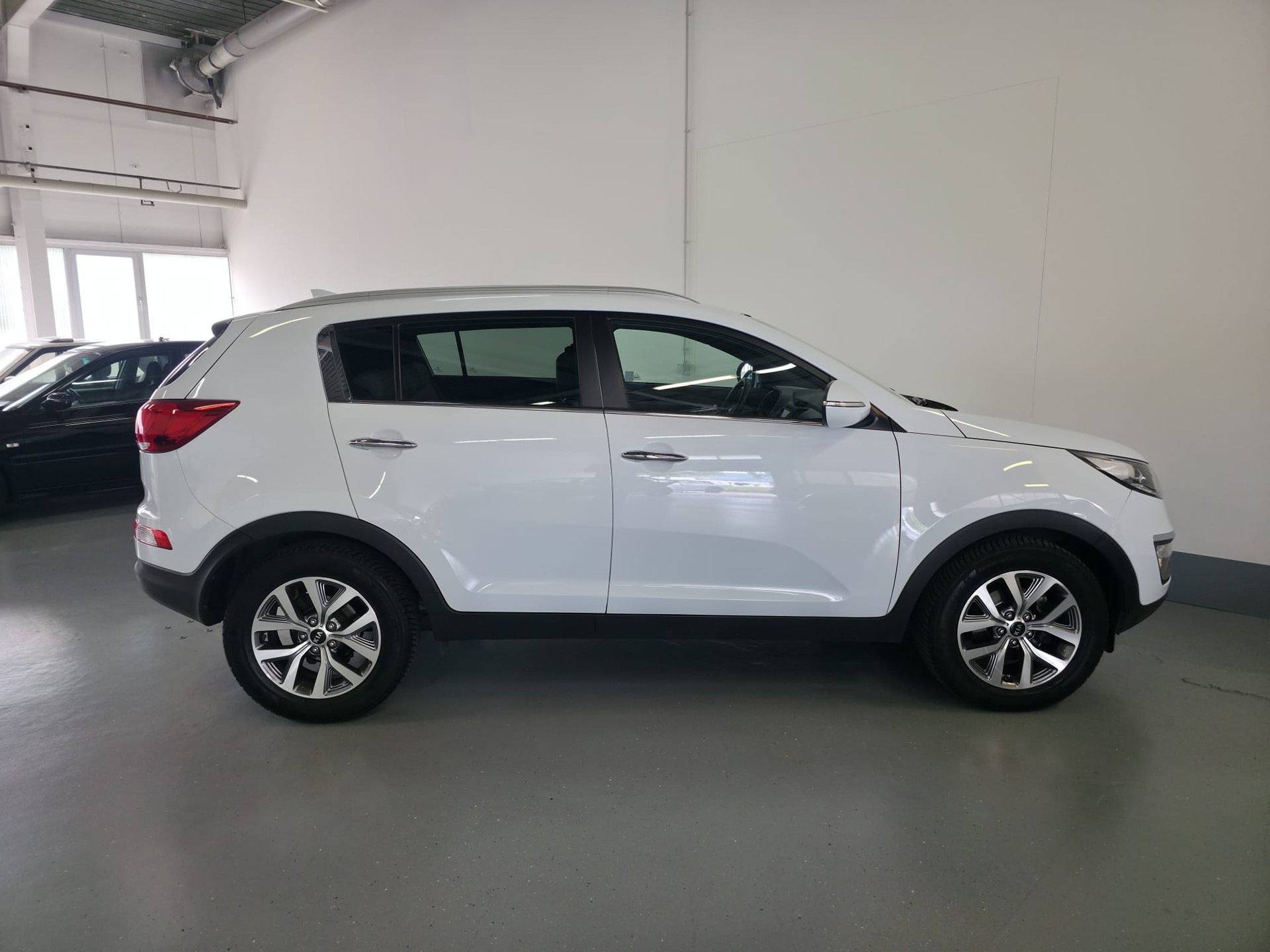 KIA Sportage 1.7 CRDi Swiss Eco Edition-image-7