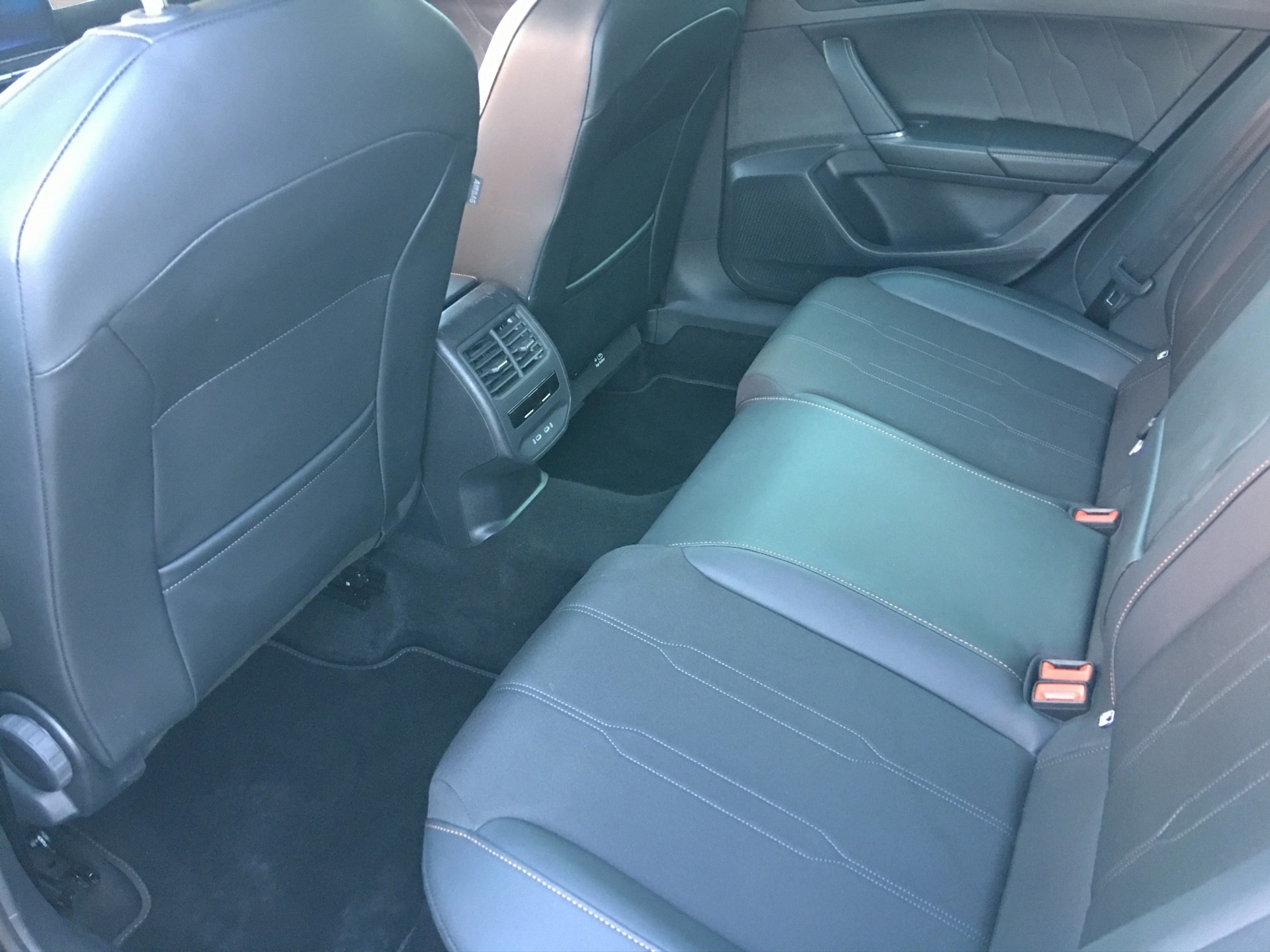 CUPRA Formentor 2.0TSI 4Drive Inicio DSG-image-9