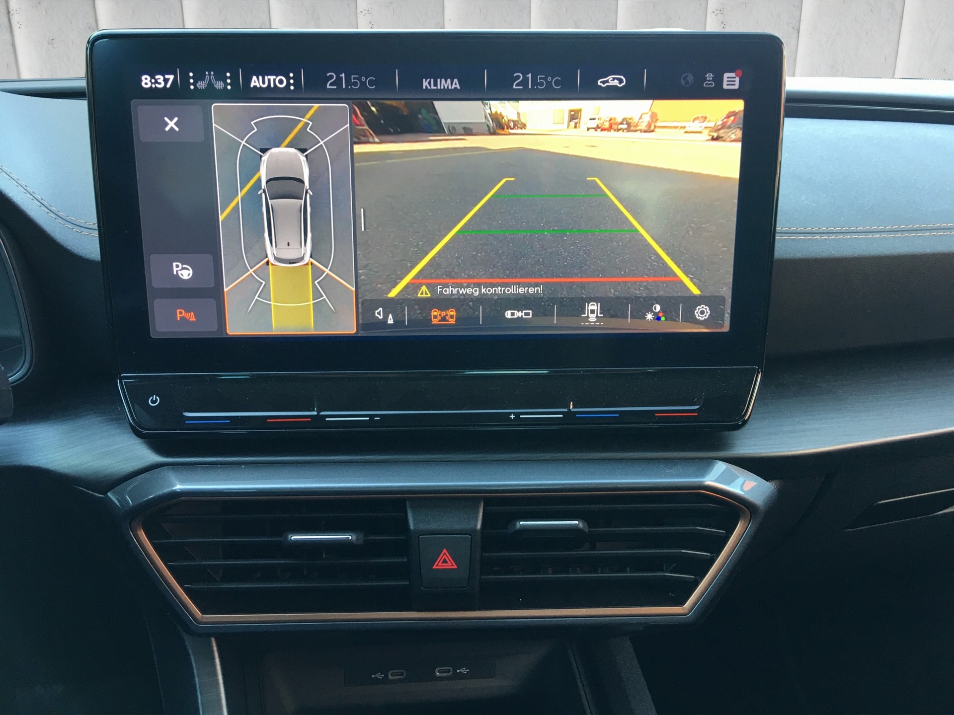 CUPRA Formentor 2.0TSI 4Drive Inicio DSG-image-12