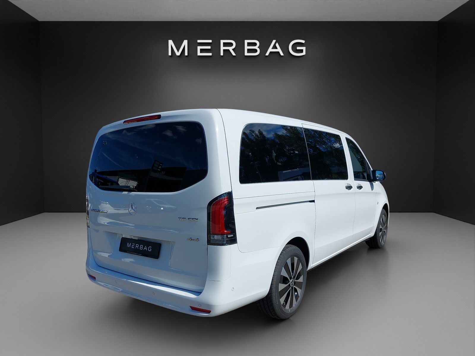 MERCEDES-BENZ Vito 116 CDI Lang Tourer 9G-Tronic 4M Select-image-1