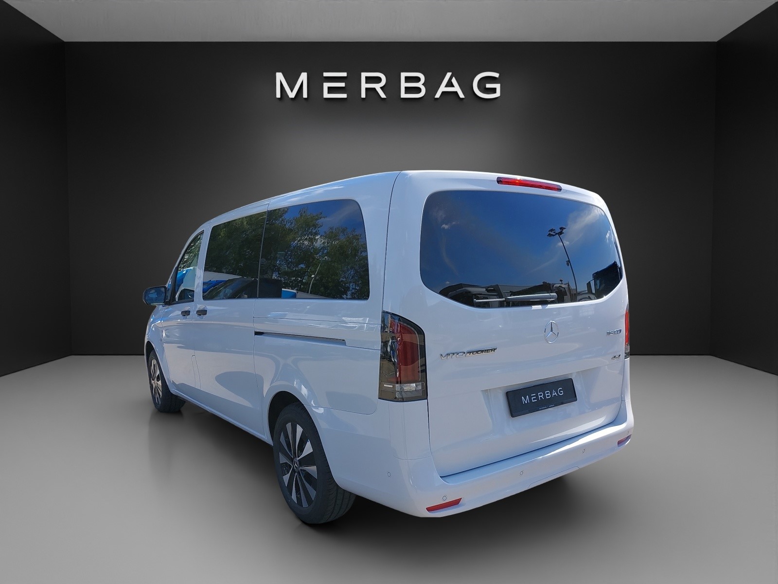 MERCEDES-BENZ Vito 116 CDI Lang Tourer 9G-Tronic 4M Select-image-2