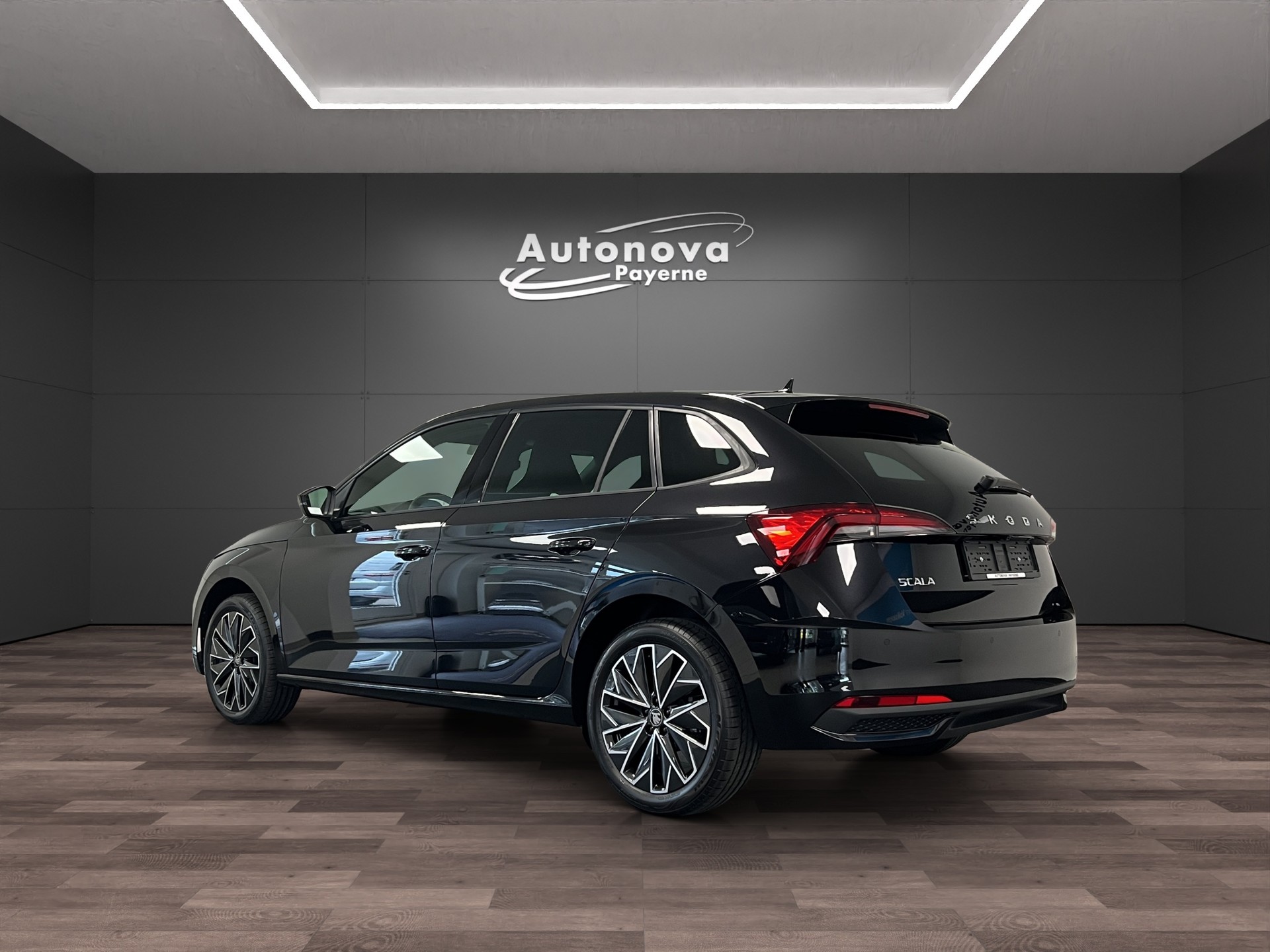 SKODA Scala 1.0 TSI Dynamic DSG-image-3