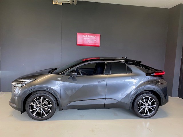 TOYOTA C-HR 2.0 PHEV Swiss Edition-image-2