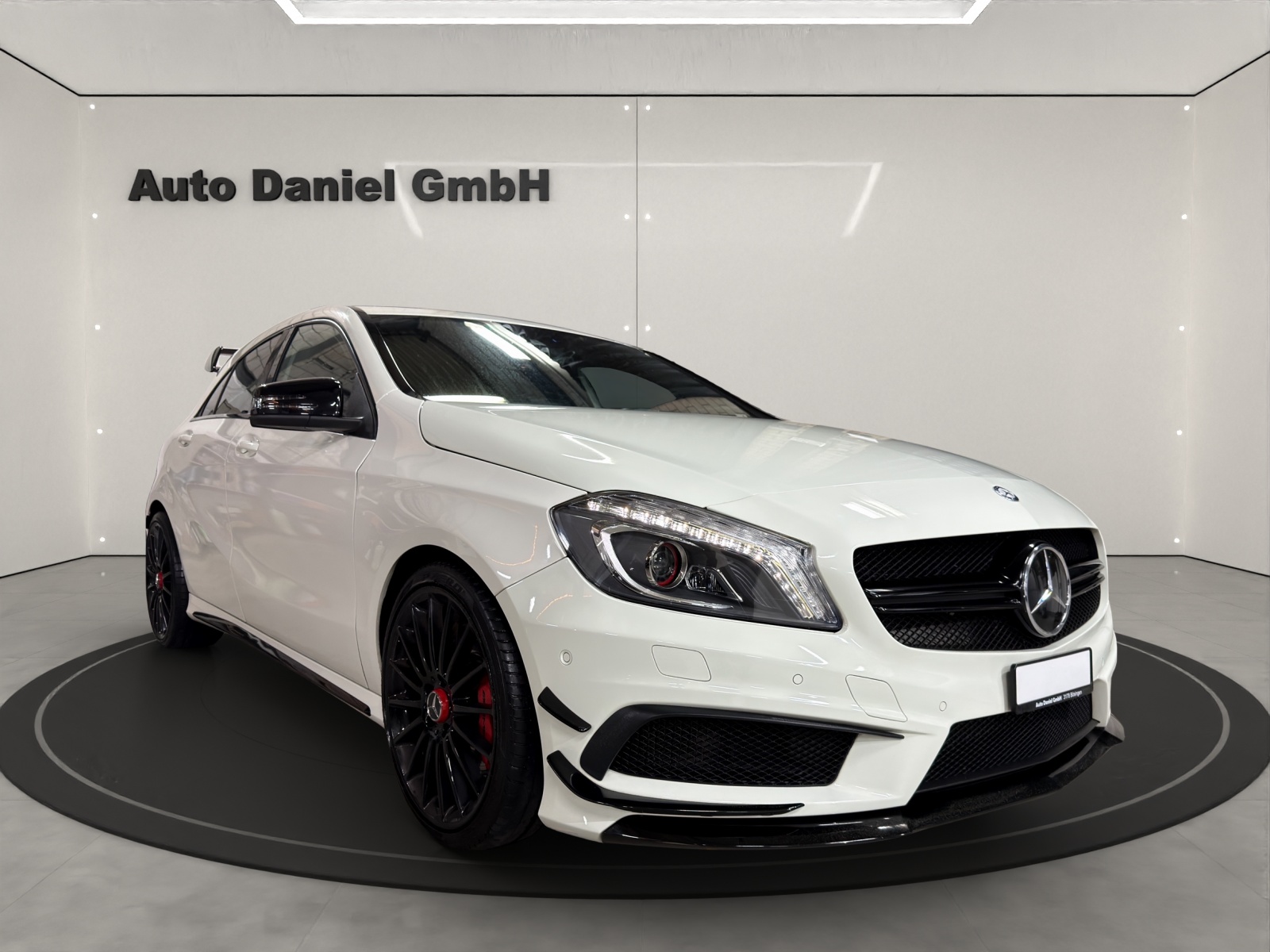 MERCEDES-BENZ A 45 AMG 4Matic Speedshift 7G-DCT-image-3