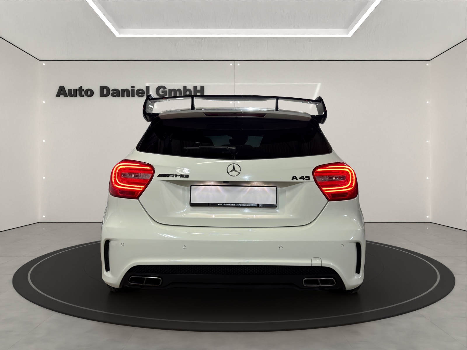 MERCEDES-BENZ A 45 AMG 4Matic Speedshift 7G-DCT-image-6