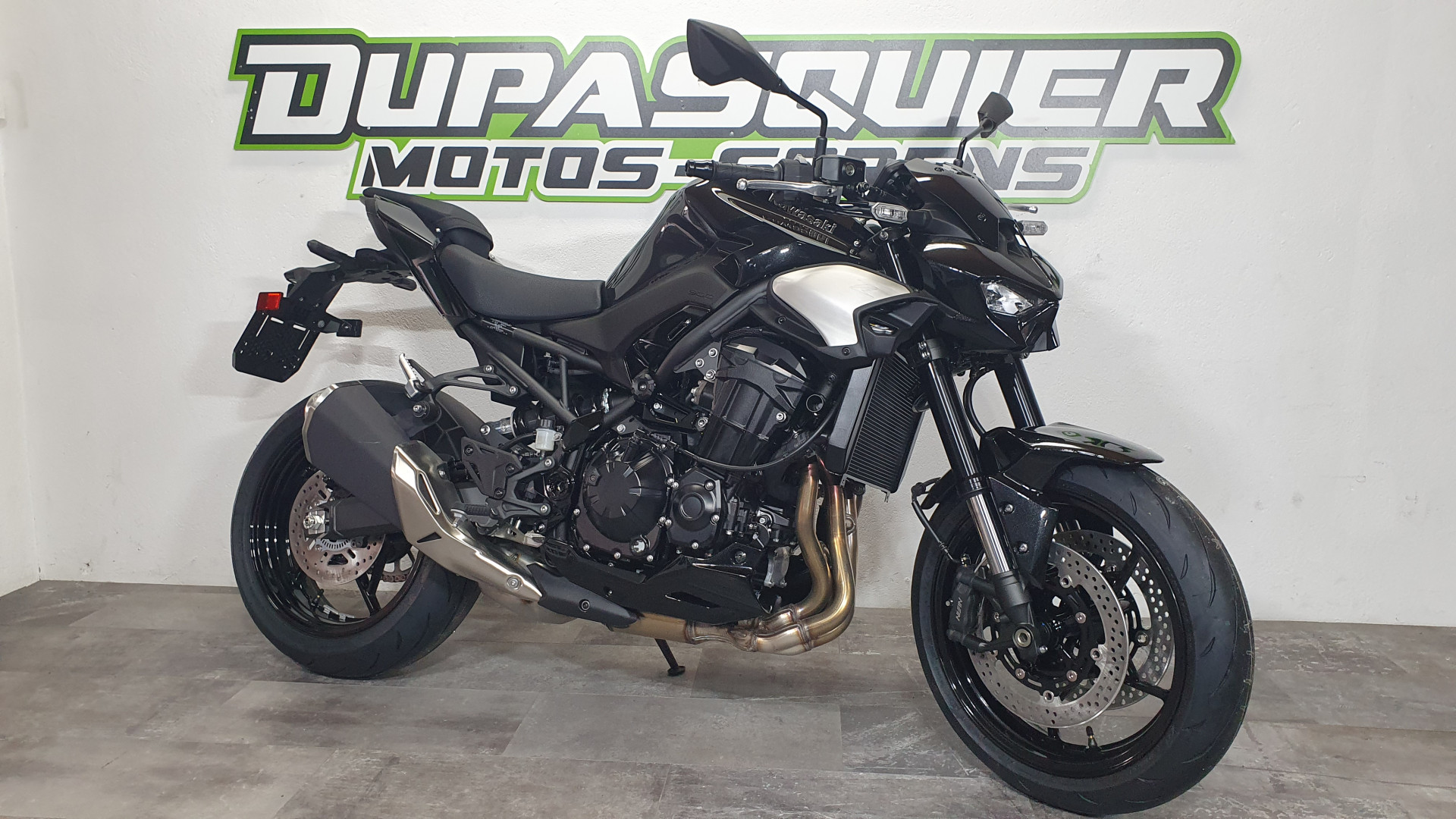KAWASAKI Z 900