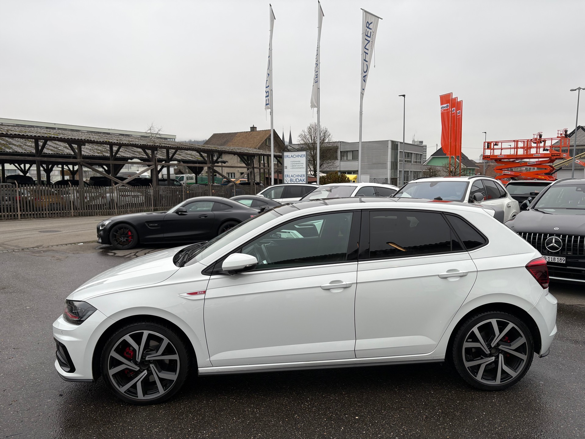 VW Polo 2.0 TSI GTI DSG-image-2