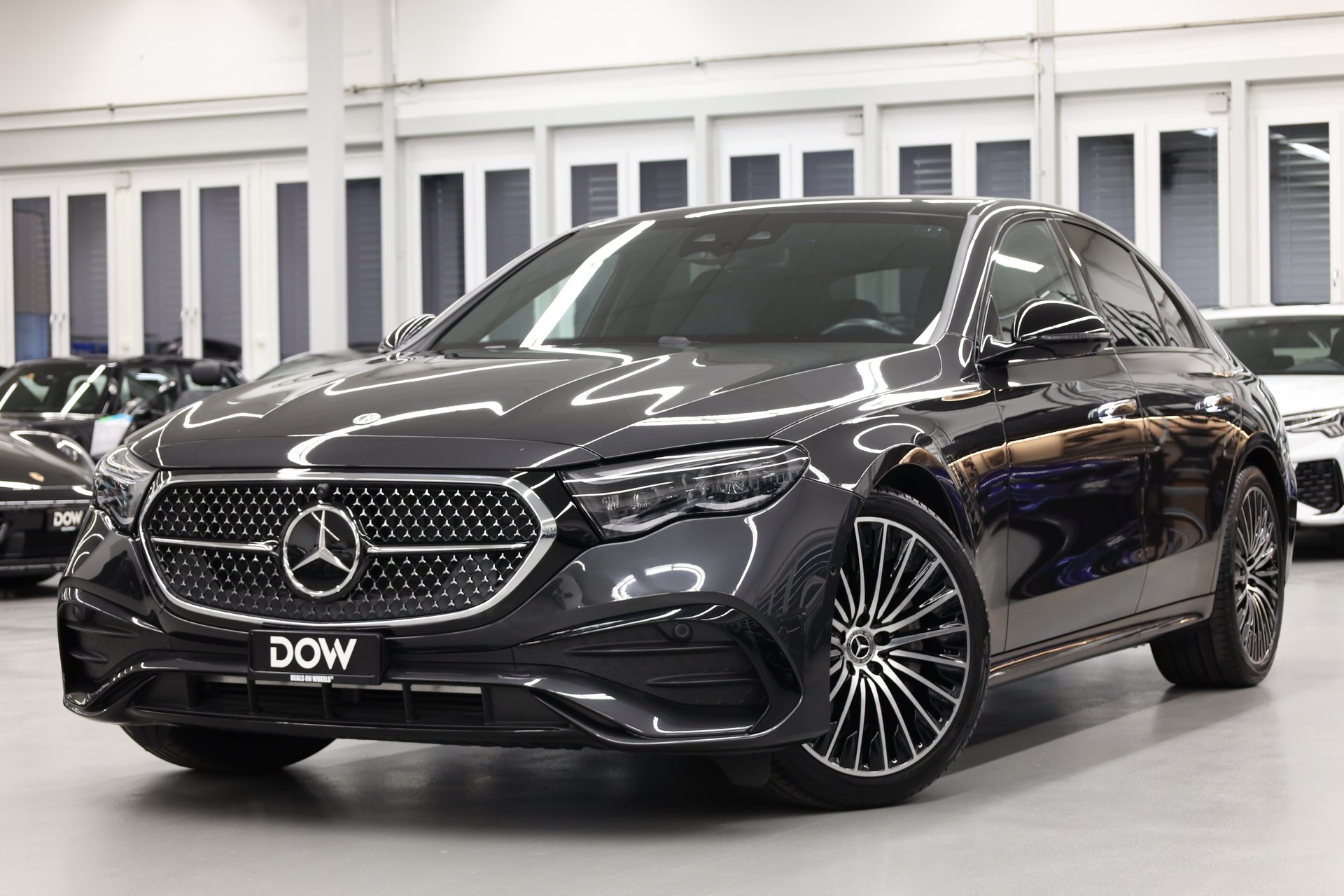 MERCEDES-BENZ E 200 AMG Line 4matic