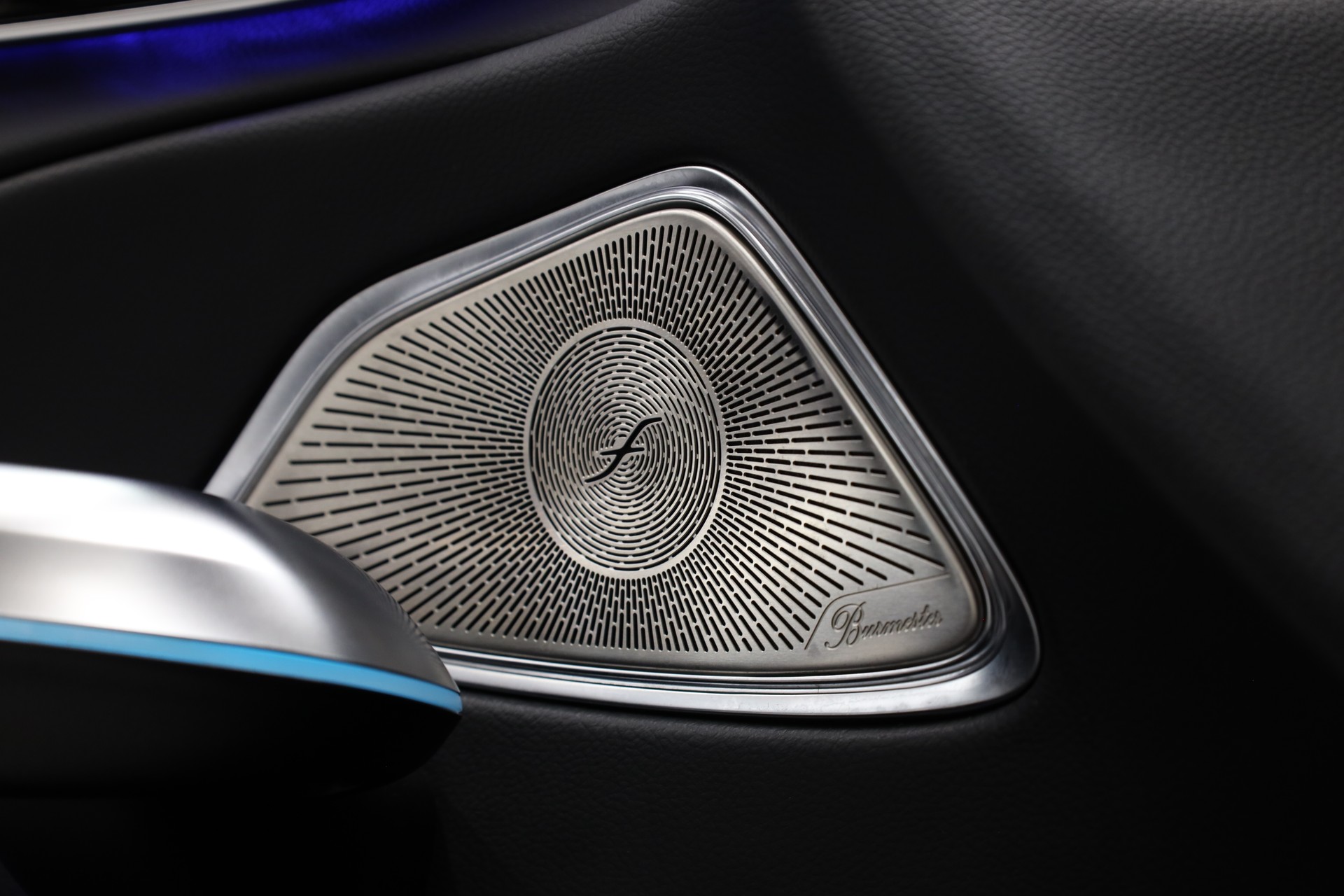 MERCEDES-BENZ E 200 AMG Line 4matic-image-25