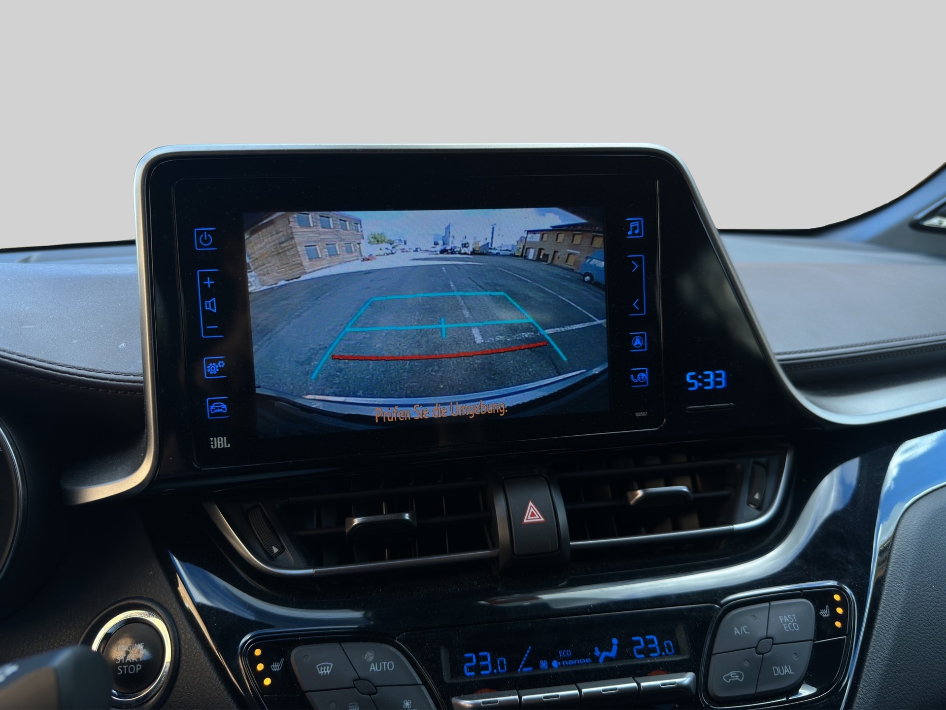 TOYOTA C-HR 1.2 Turbo Premium 4WD Multidrive S-image-13