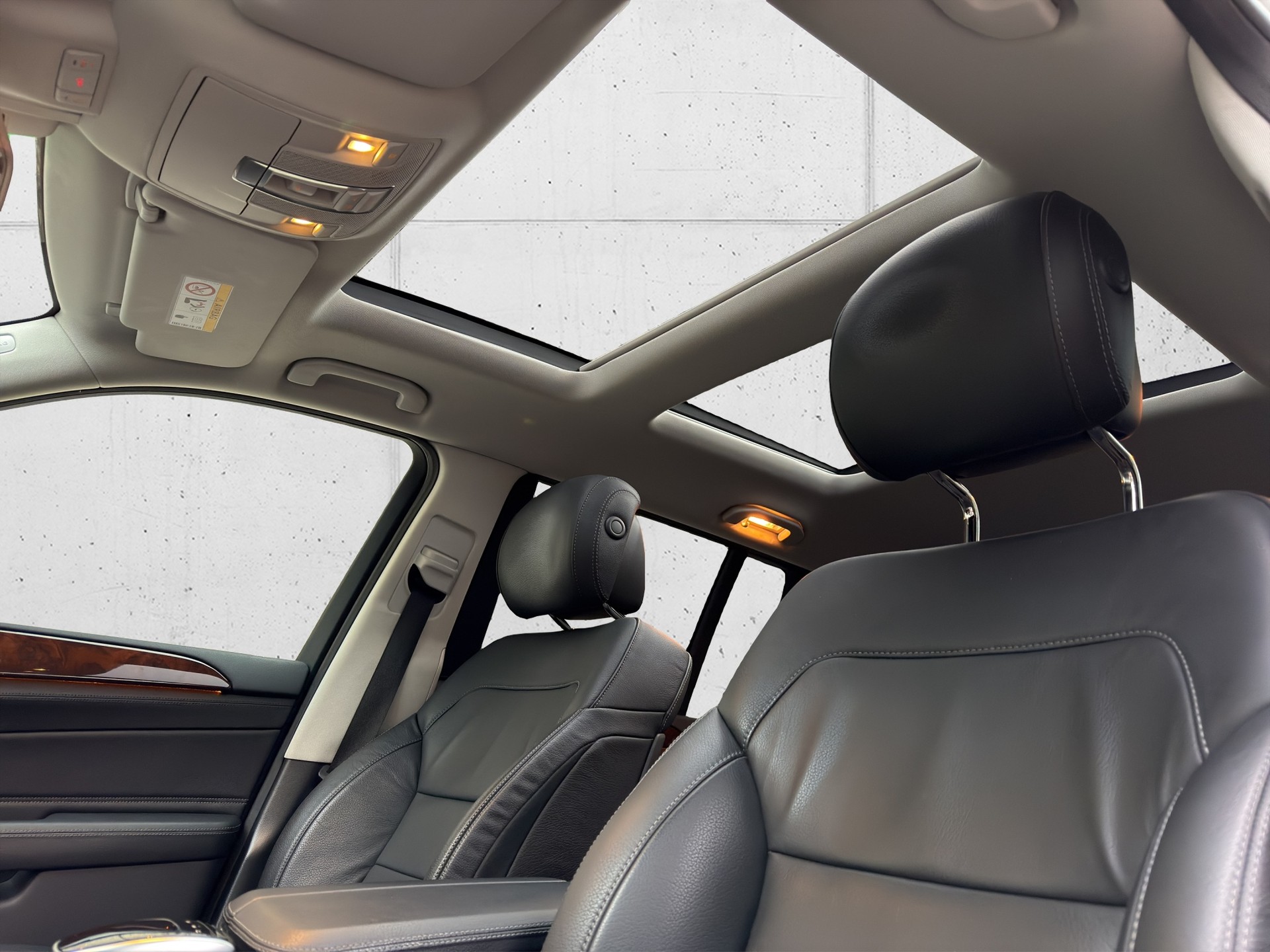 MERCEDES-BENZ GLS 350 d 4Matic 9G-TRONIC-image-11