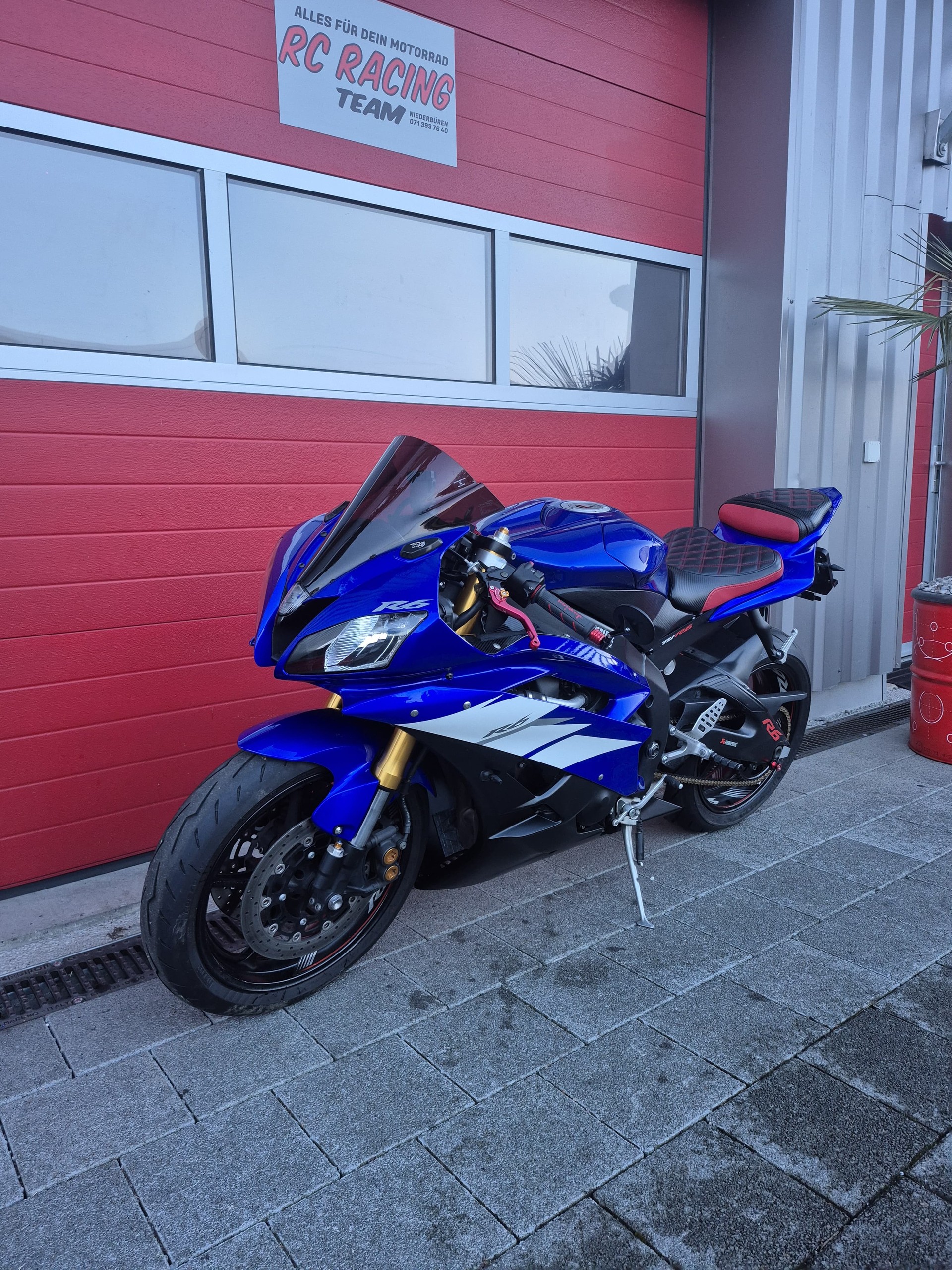 YAMAHA YZF-R6-image-4