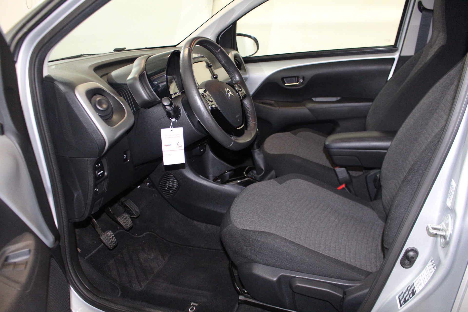 CITROEN C1 1.2 PureTech Shine-image-6