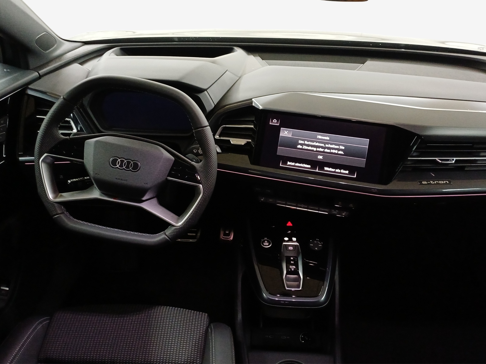 AUDI Q4 e-tron 45 quattro-image-8