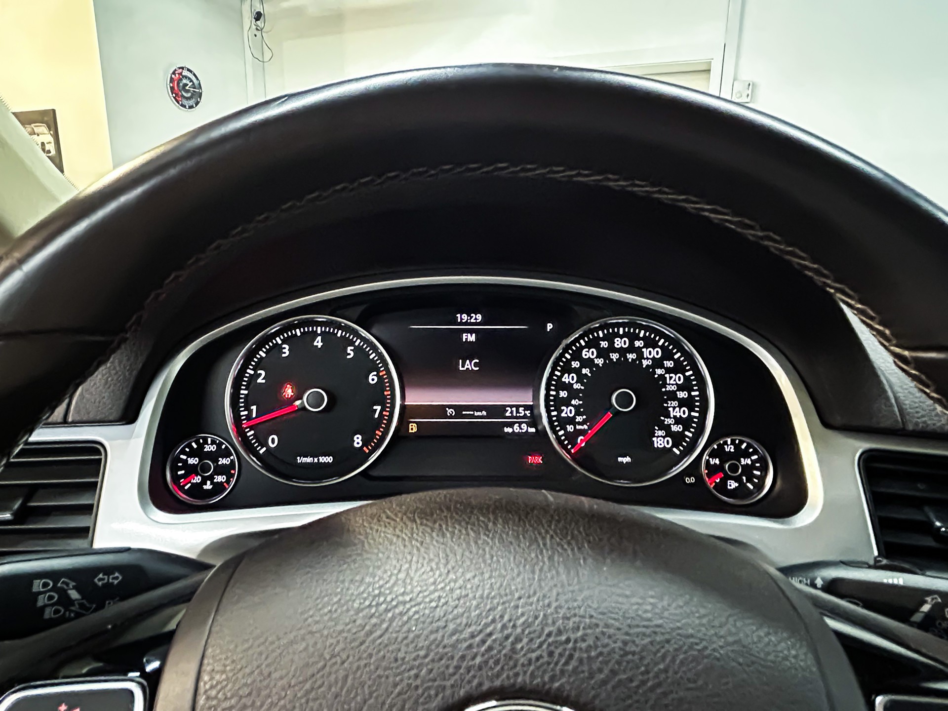 VW Touareg 3.6 FSI BlueMotion Technology Tiptronic-image-16