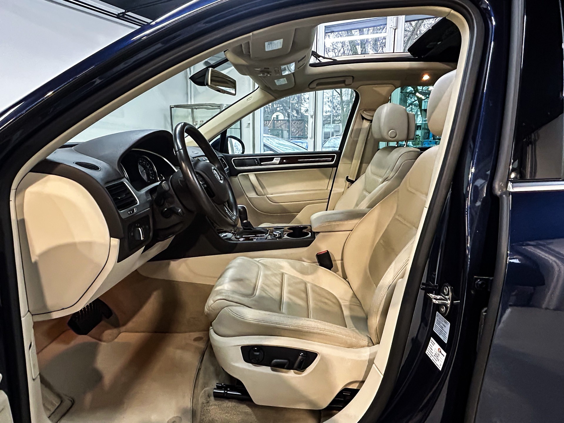 VW Touareg 3.6 FSI BlueMotion Technology Tiptronic-image-14