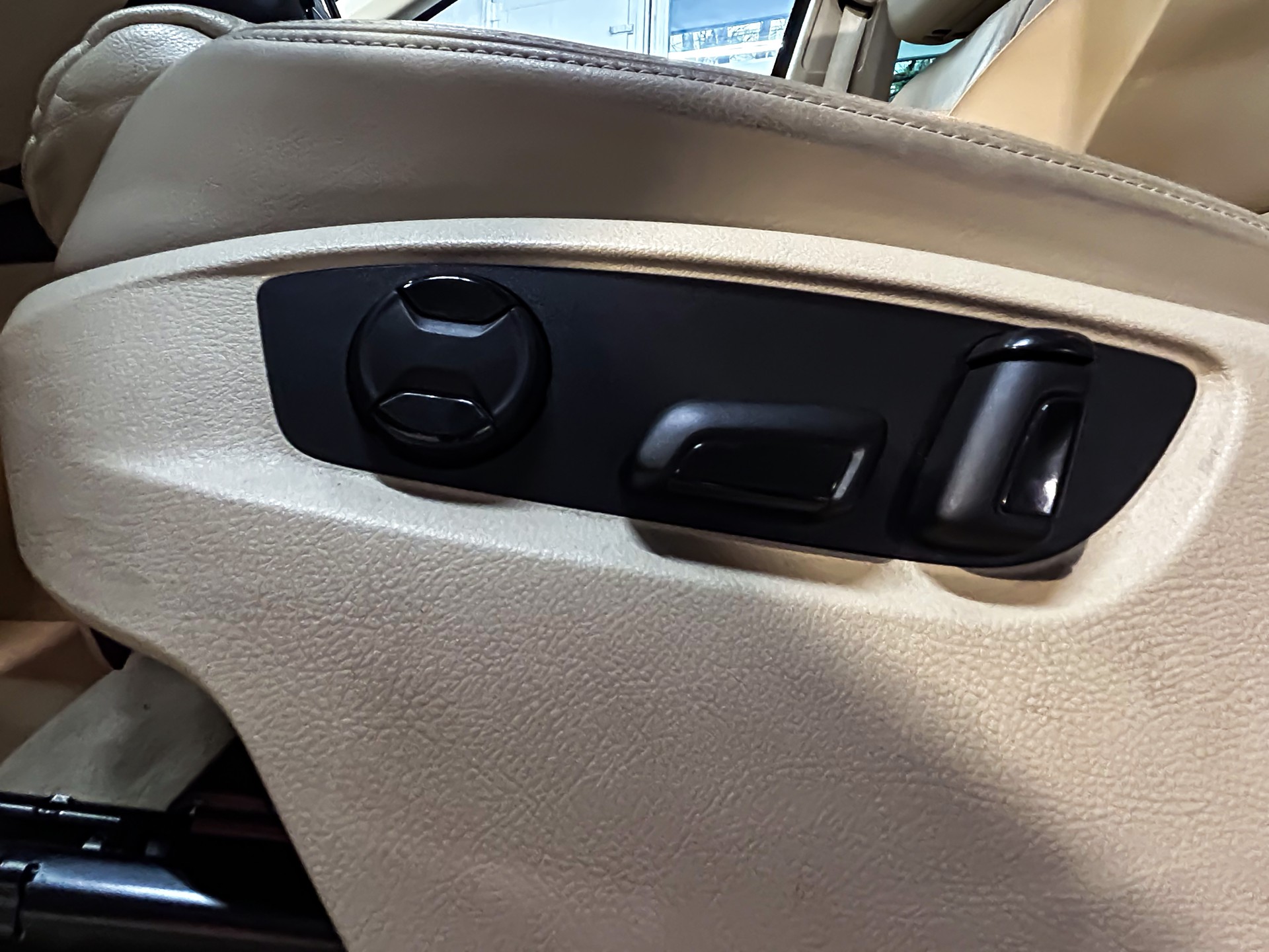 VW Touareg 3.6 FSI BlueMotion Technology Tiptronic-image-13