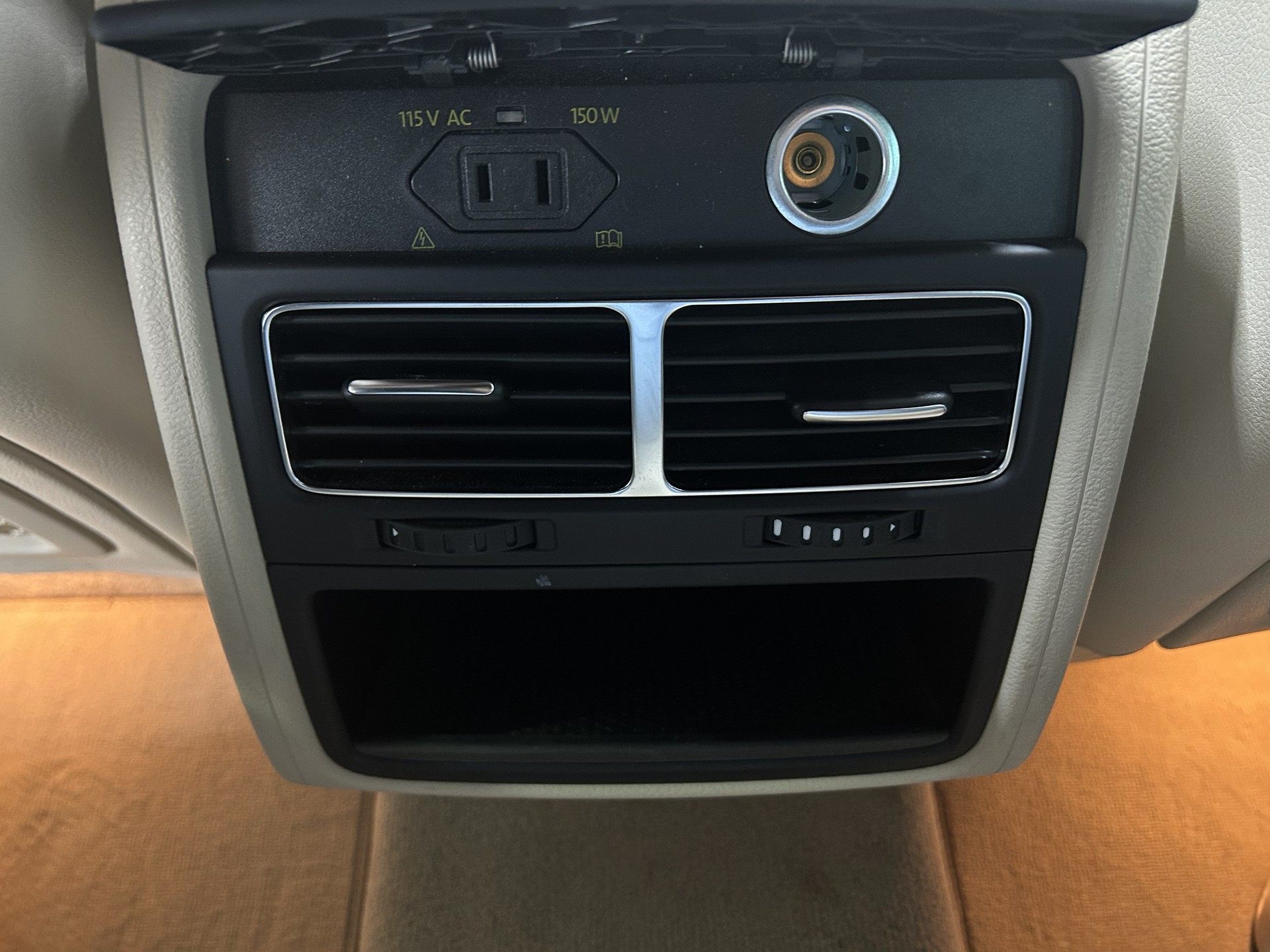 VW Touareg 3.6 FSI BlueMotion Technology Tiptronic-image-27