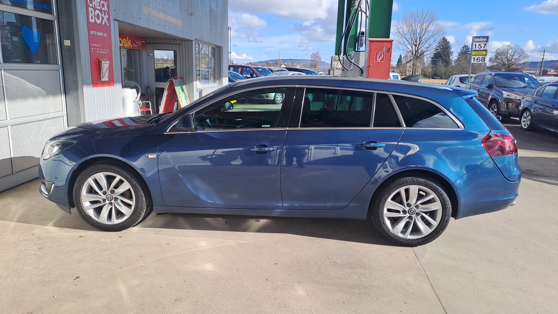 OPEL Insignia Sports Tourer 2.0 CDTI Cosmo Automatic-image-0