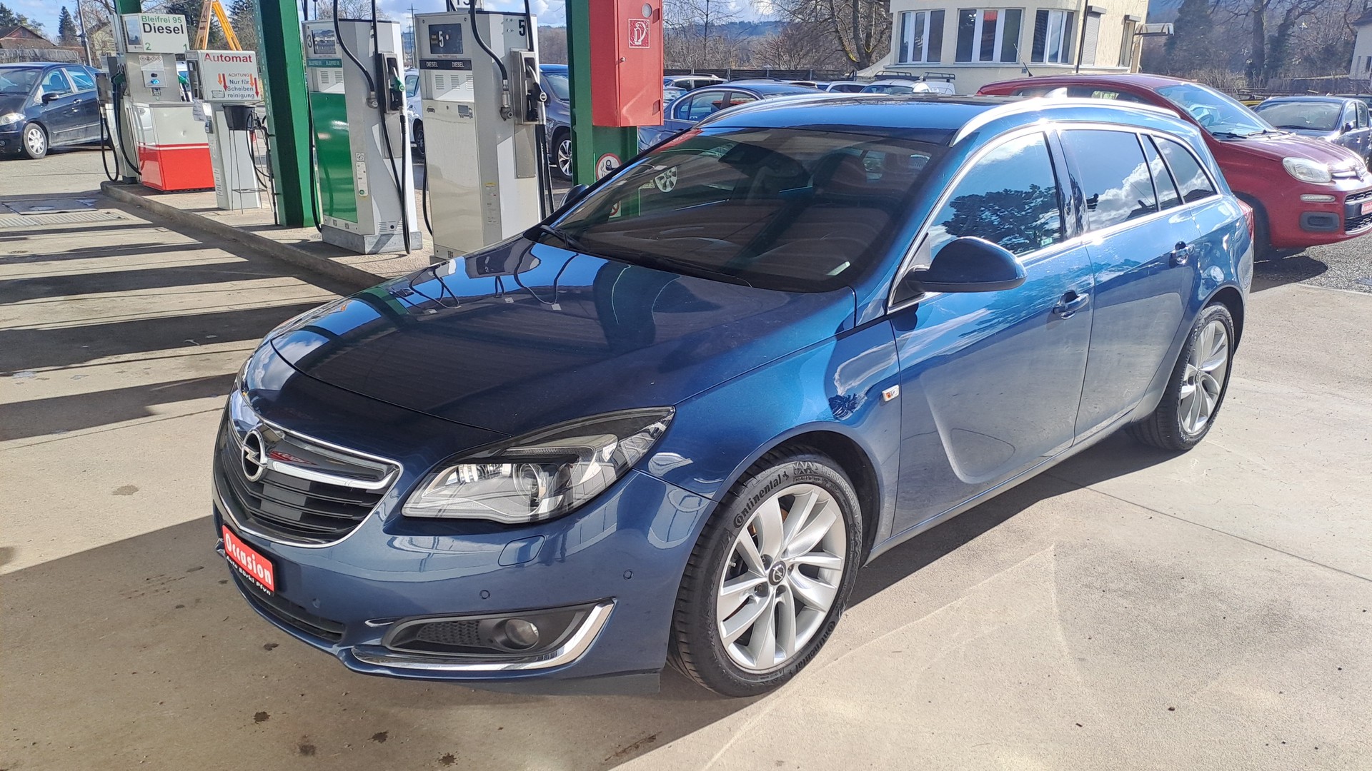 OPEL Insignia Sports Tourer 2.0 CDTI Cosmo Automatic-image-1