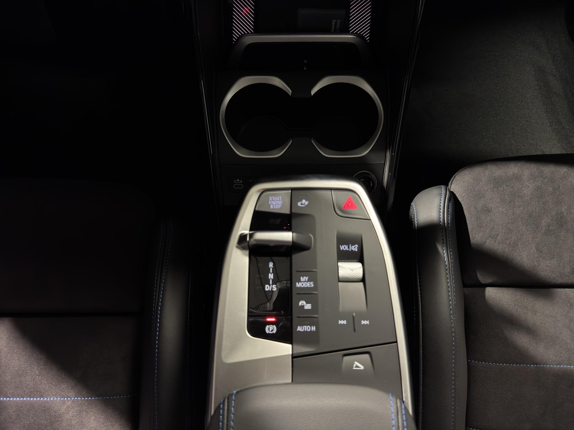 BMW X1 20d xDrive paddles-image-9