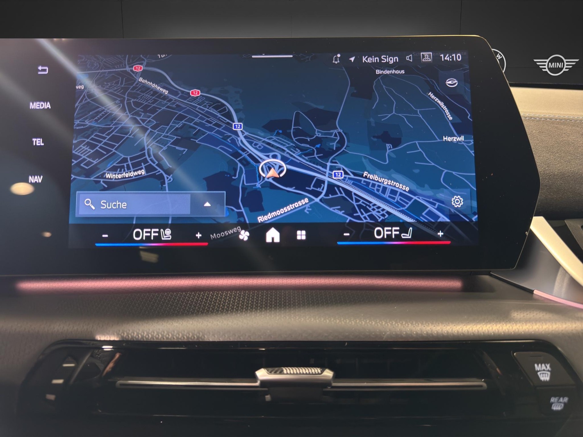 BMW X1 20d xDrive paddles-image-8
