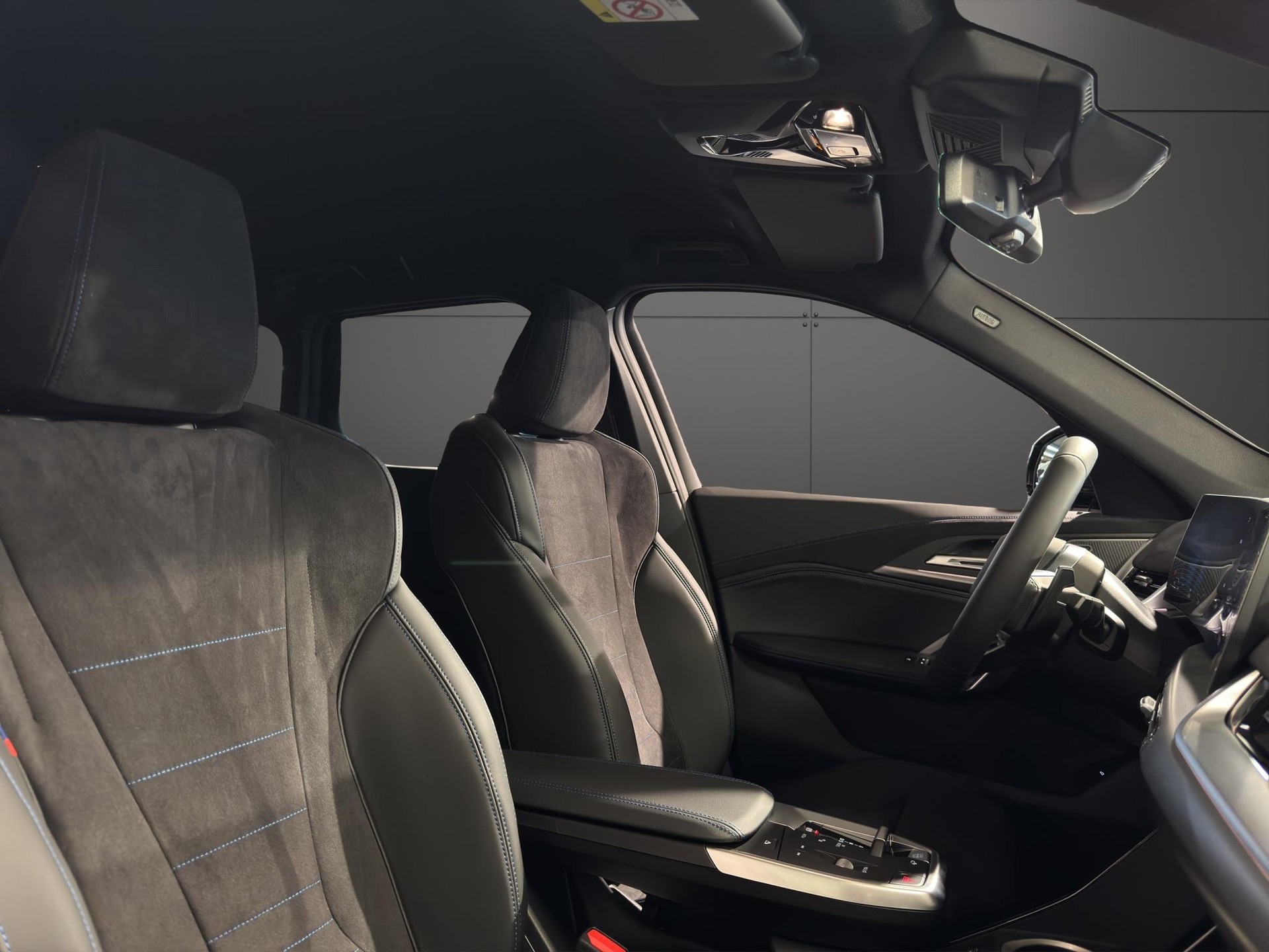 BMW X1 20d xDrive paddles-image-17