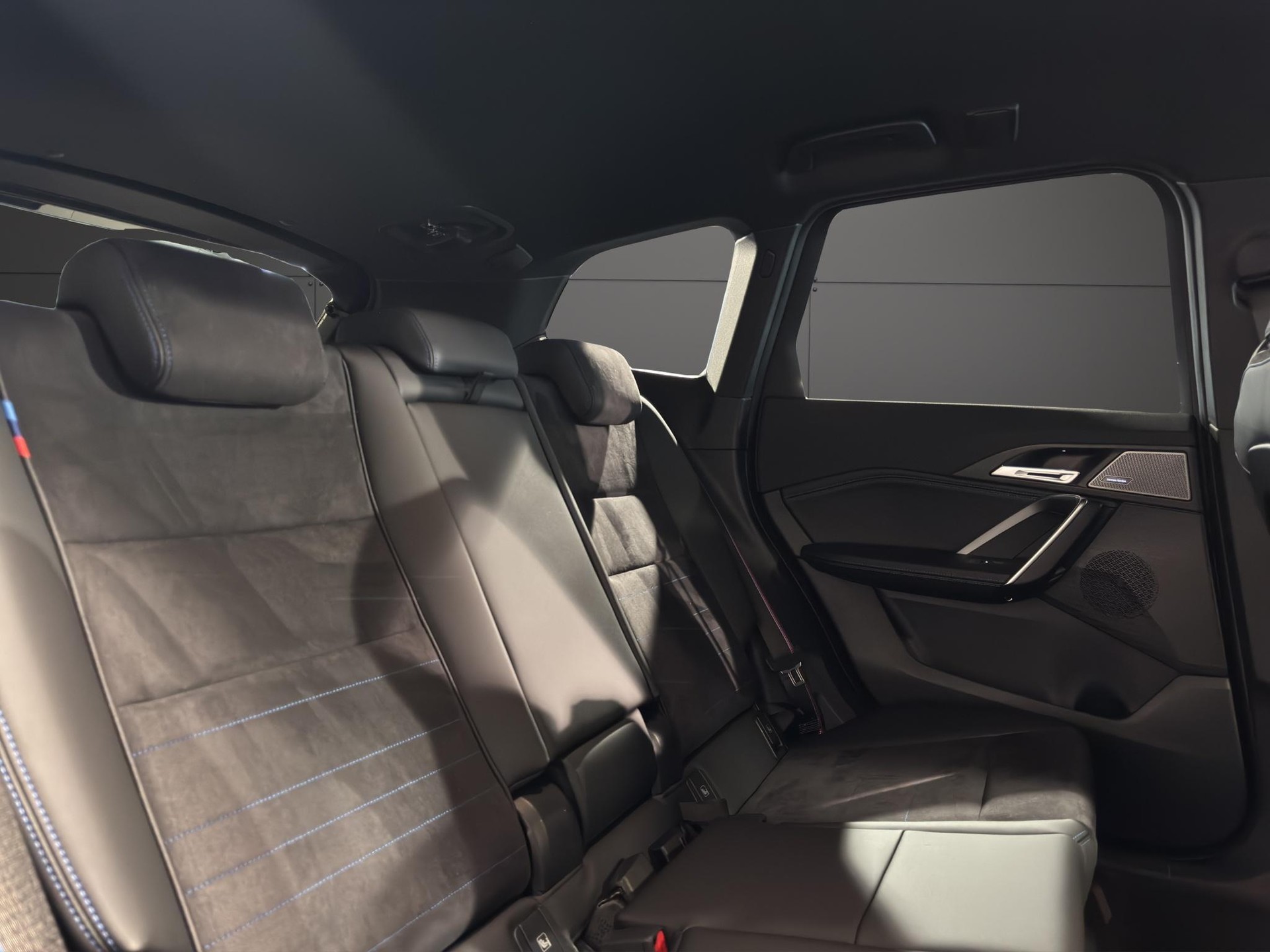 BMW X1 20d xDrive paddles-image-16