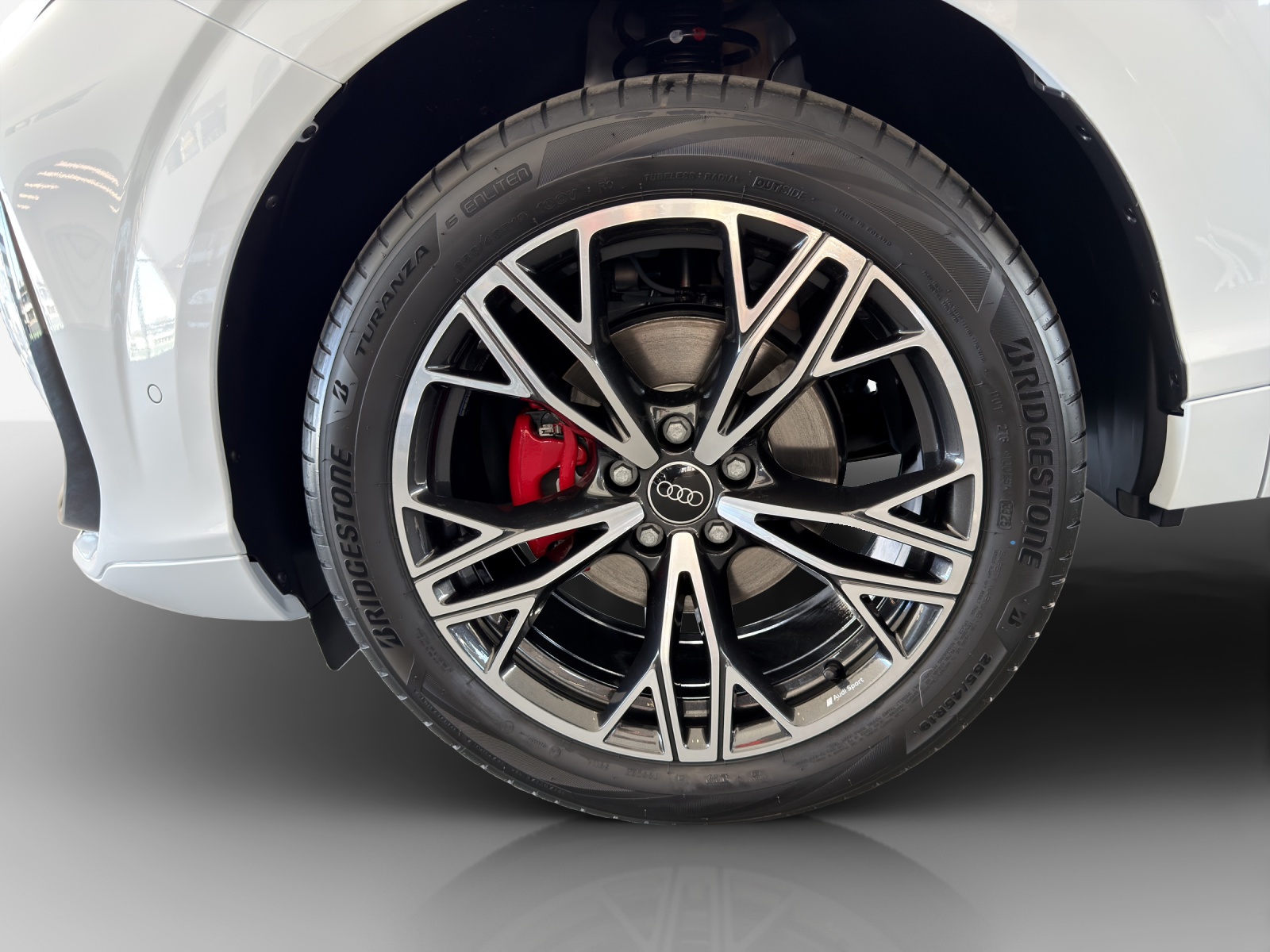 AUDI Q3 Sportback 110 kW TFSI S tronic-image-15