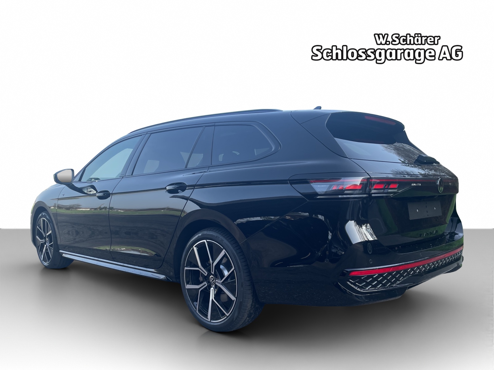 VW Passat Variant 2.0 TSI evo4 R-Line 4 Motion DSG-image-8