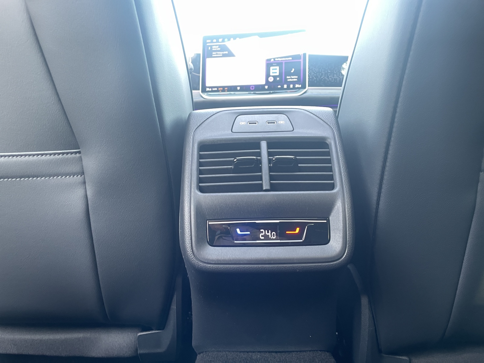 VW Passat Variant 2.0 TSI evo4 R-Line 4 Motion DSG-image-11