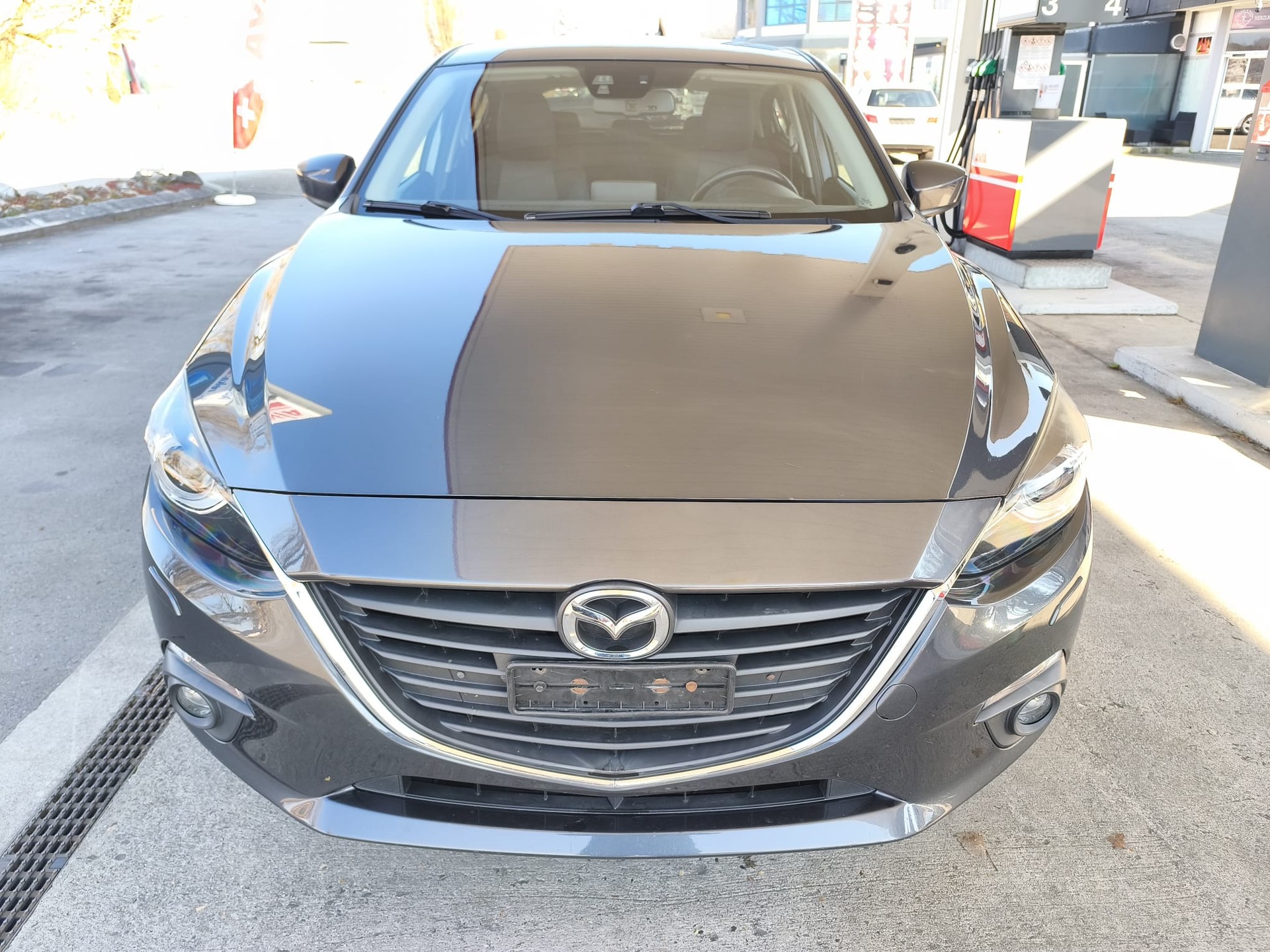 MAZDA 3 1.5 16V CD Revolution Activematic-image-4