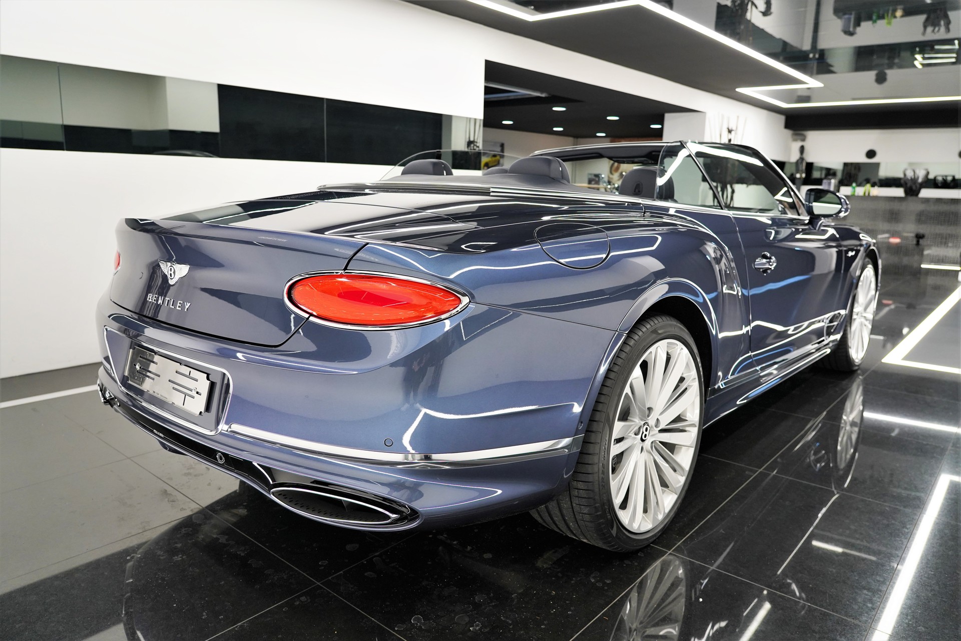 BENTLEY Continental GTC W12 Speed-showroom-element-3