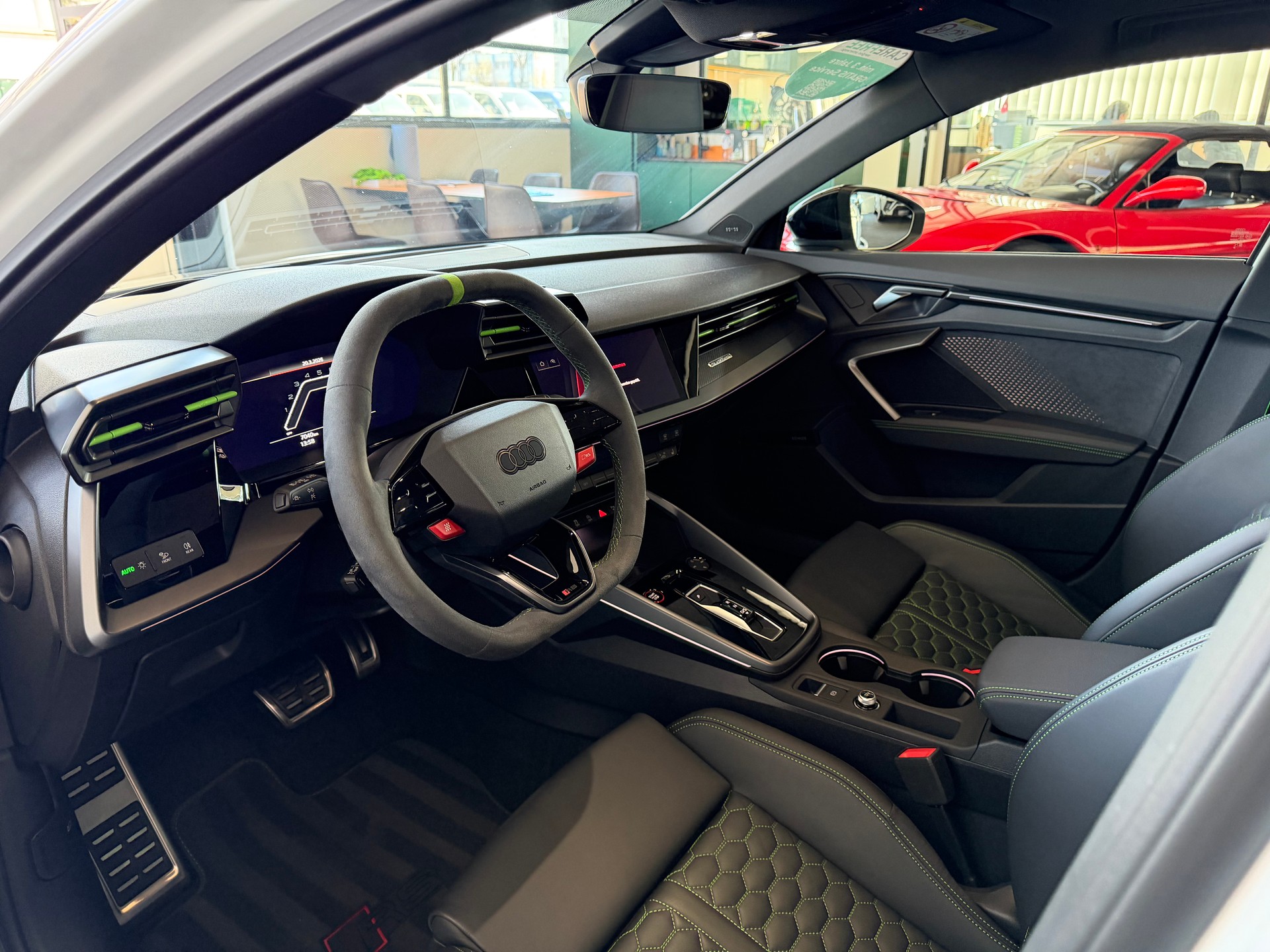 AUDI RS3 Limousine ABT 485 PS ( CH ) 2.5 TSI quattro S-tronic-image-15