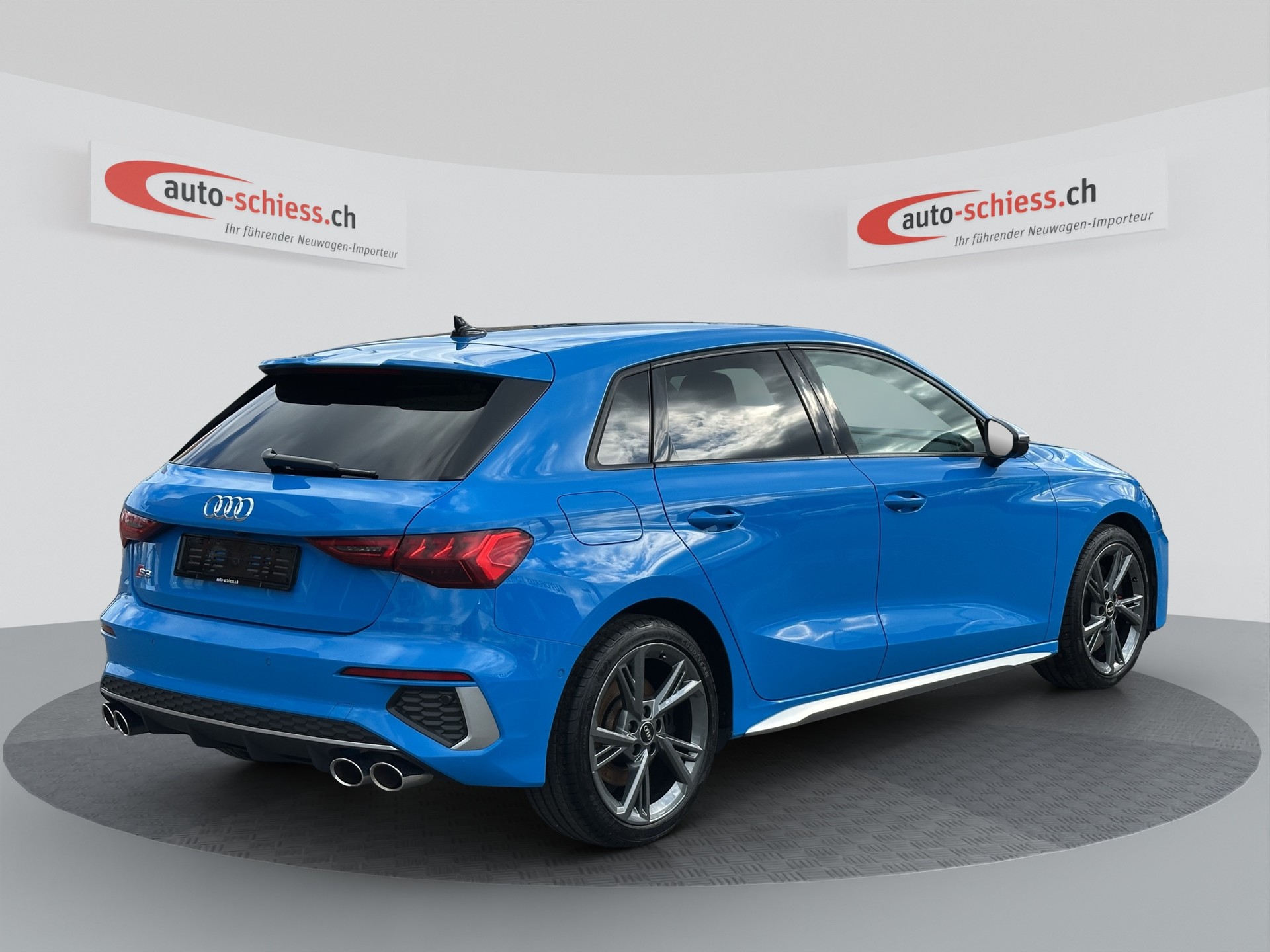 AUDI S3 Sportback 2.0 TFSI quattro S-tronic-image-4