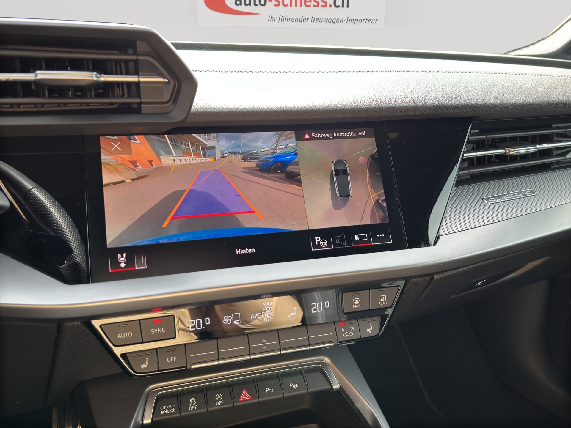 AUDI S3 Sportback 2.0 TFSI quattro S-tronic-image-13