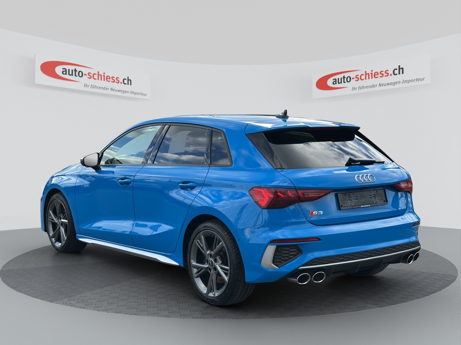AUDI S3 Sportback 2.0 TFSI quattro S-tronic-image-2